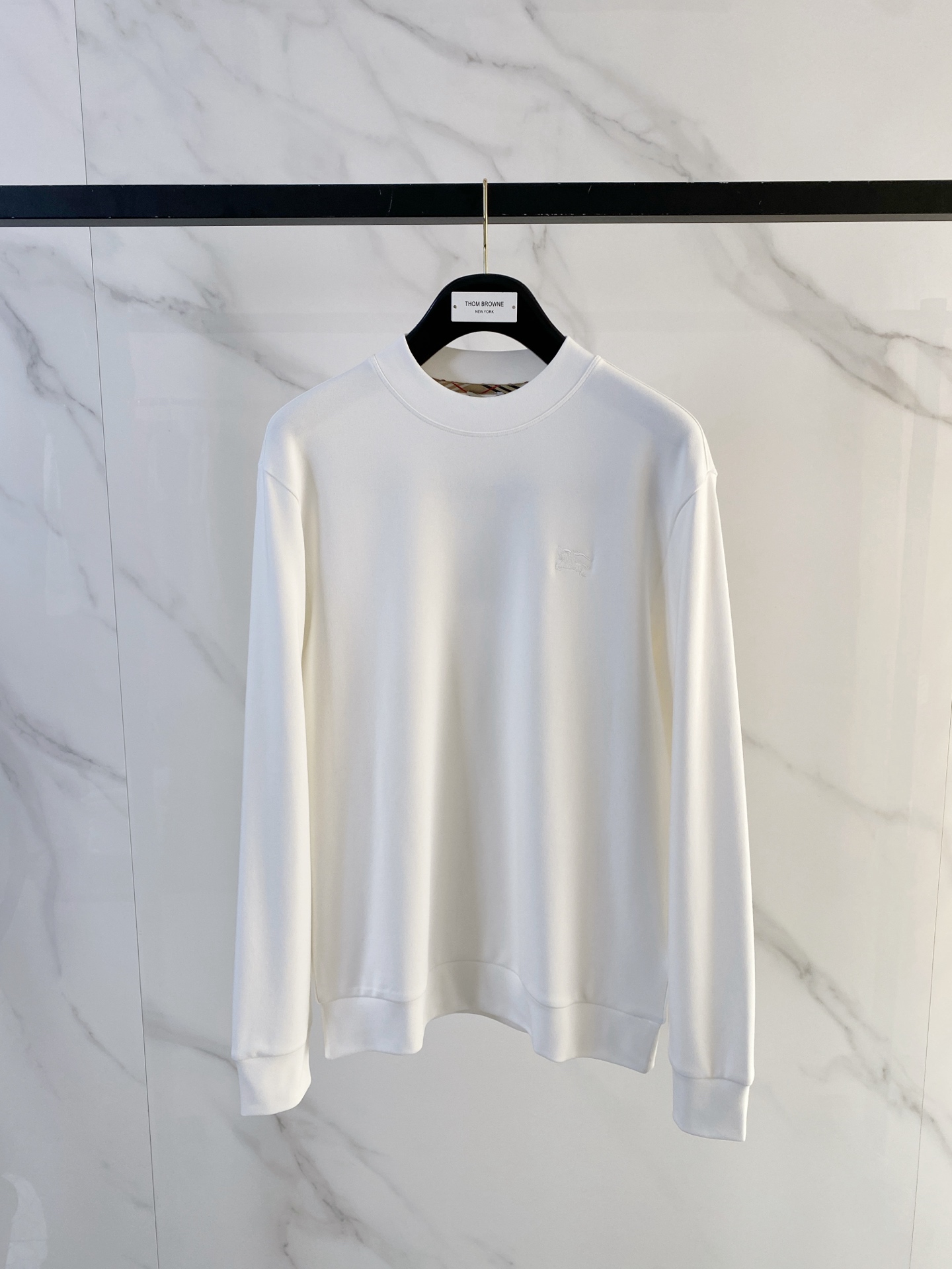 巴宝莉 精品打底衫 贸易公司订单 25SS 秋冬新款意式轻奢男士休闲长袖打底衫长袖 T恤 卫衣平整的抗皱