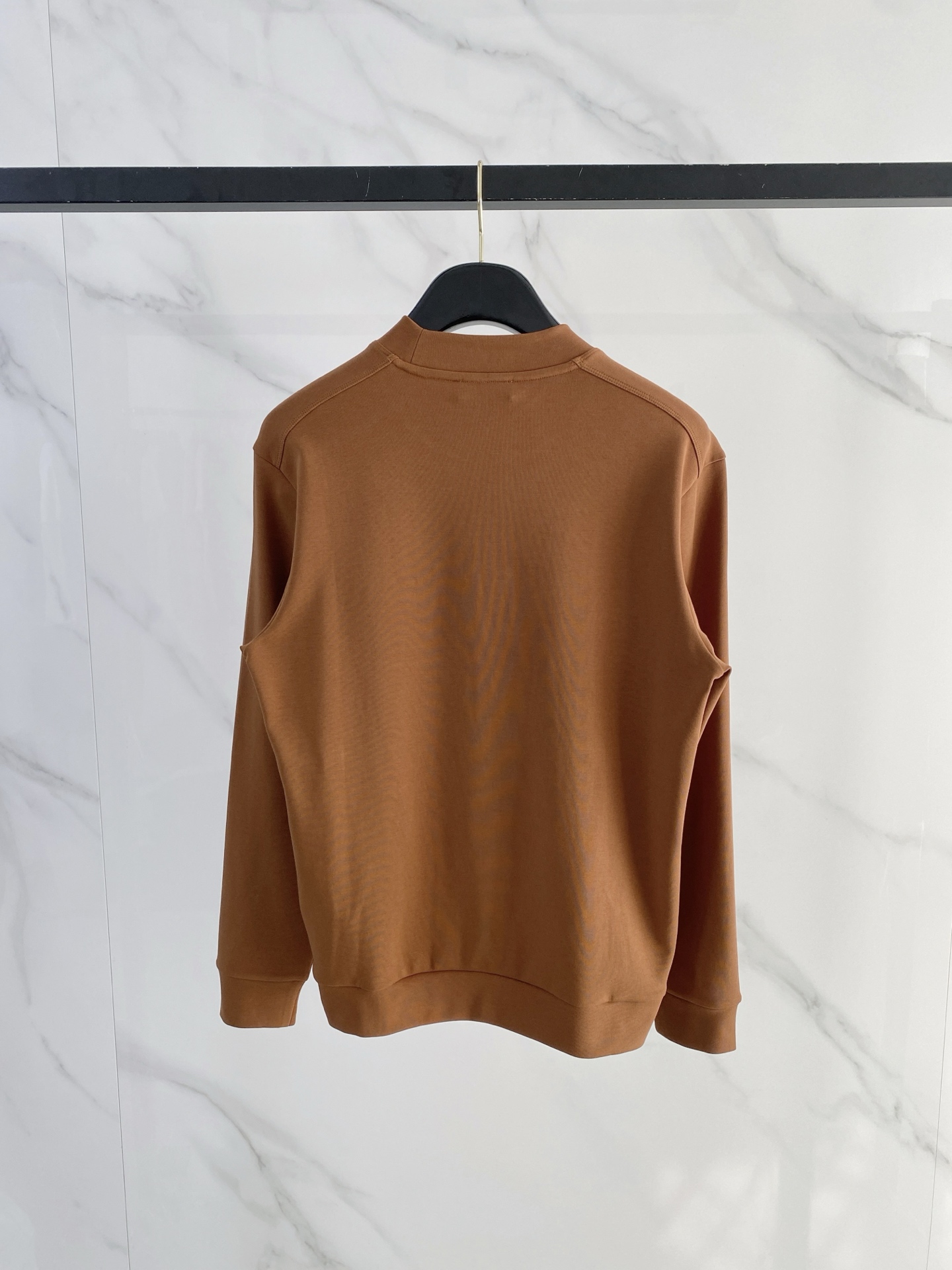 迪奥 精品打底衫 贸易公司订单 25SS 秋冬新款意式轻奢男士休闲长袖打底衫长袖 T恤 卫衣平整的抗皱性