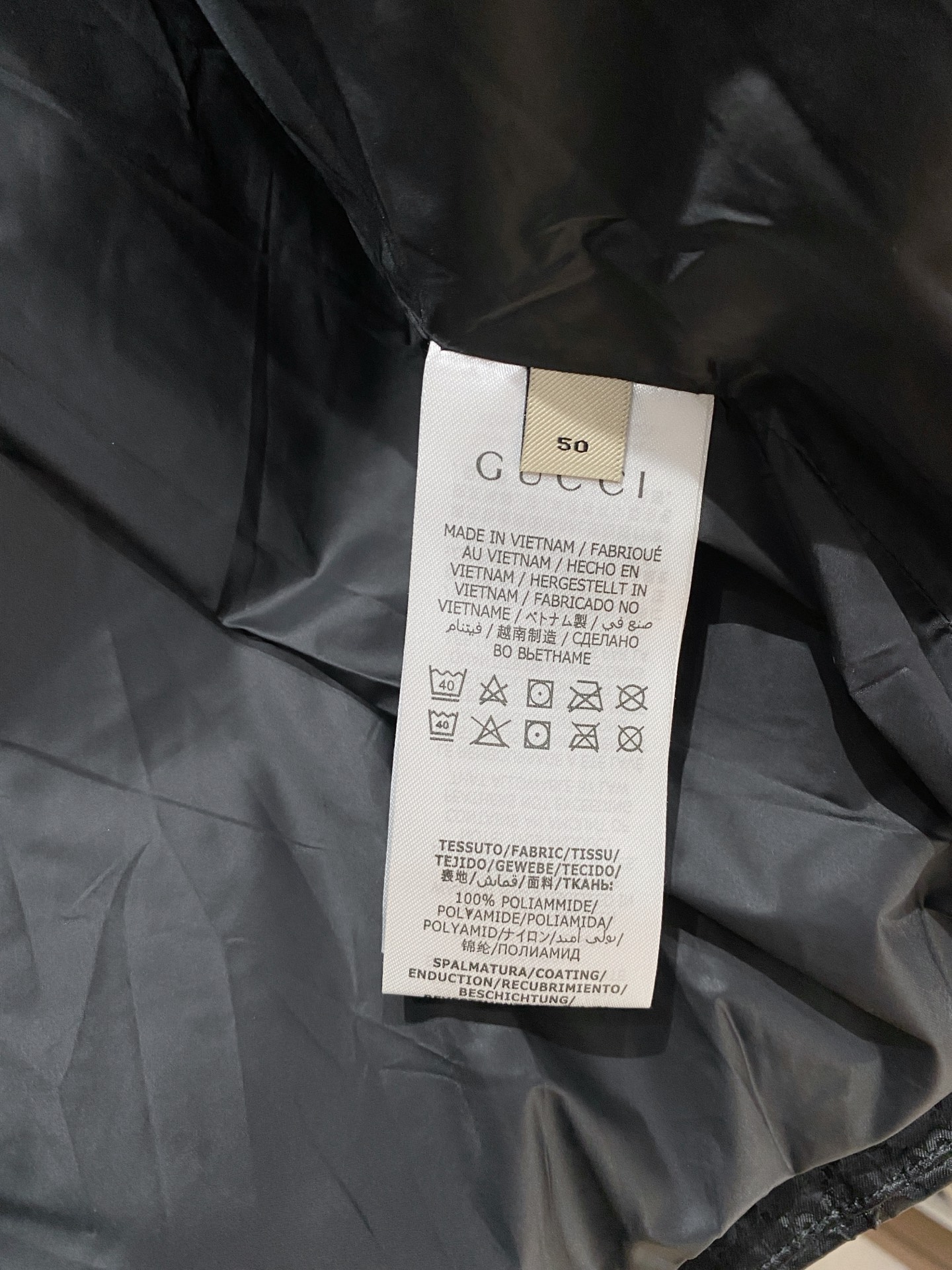 2025秋冬新款羽绒服 原版1:1订制五金配件全进口原版定制 欢迎专柜对比 绝对的高品质 采用国标白鸭绒