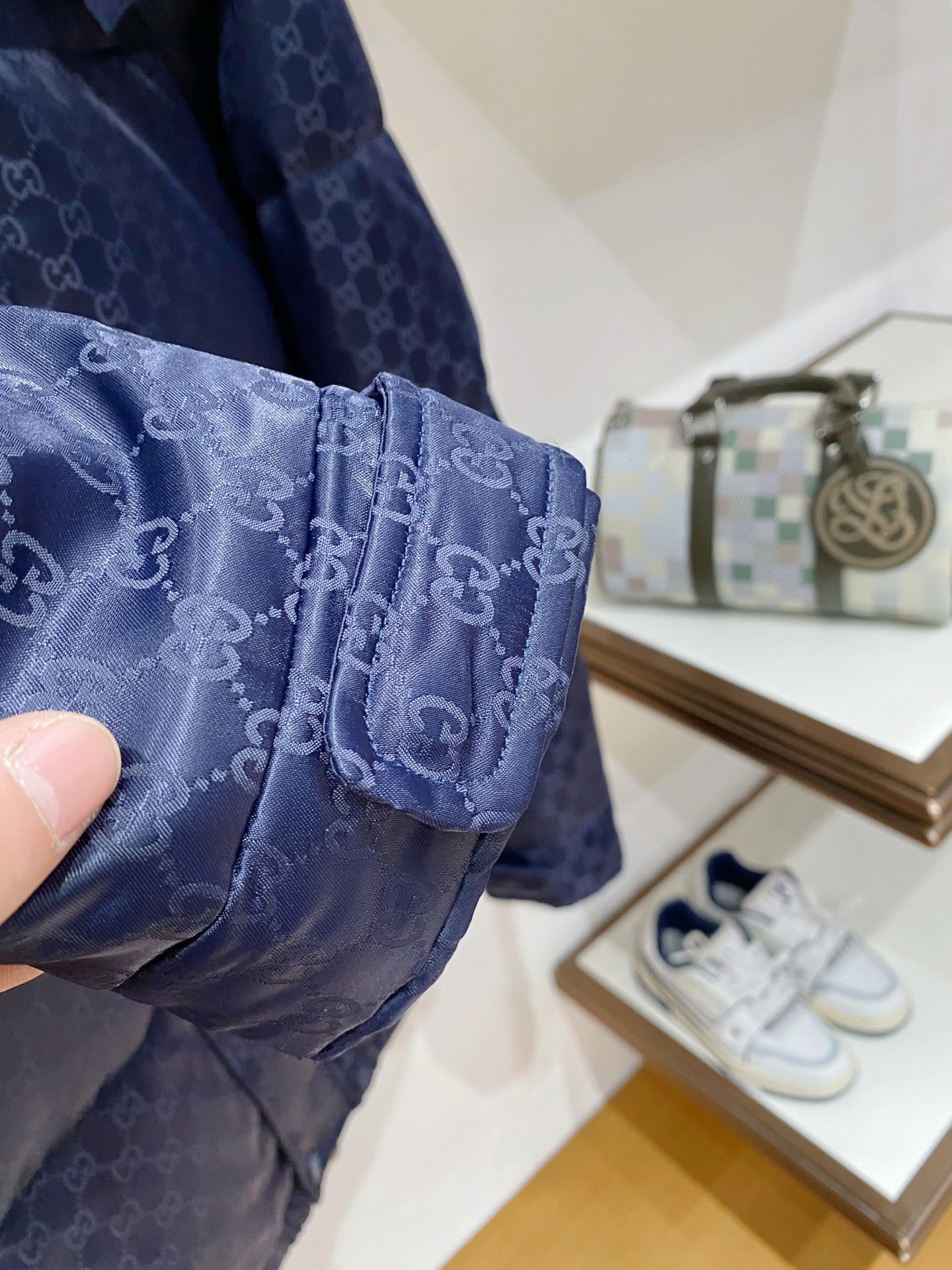 2025秋冬新款羽绒服 原版1:1订制五金配件全进口原版定制 欢迎专柜对比 绝对的高品质 采用国标白鸭绒