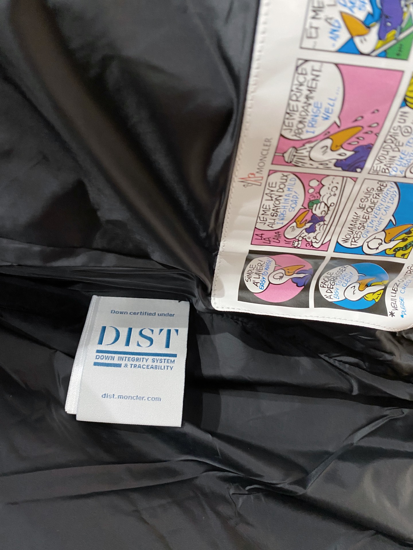 2025秋冬新款羽绒服 原版1:1订制五金配件全进口原版定制 欢迎专柜对比 绝对的高品质 采用国标白鸭绒