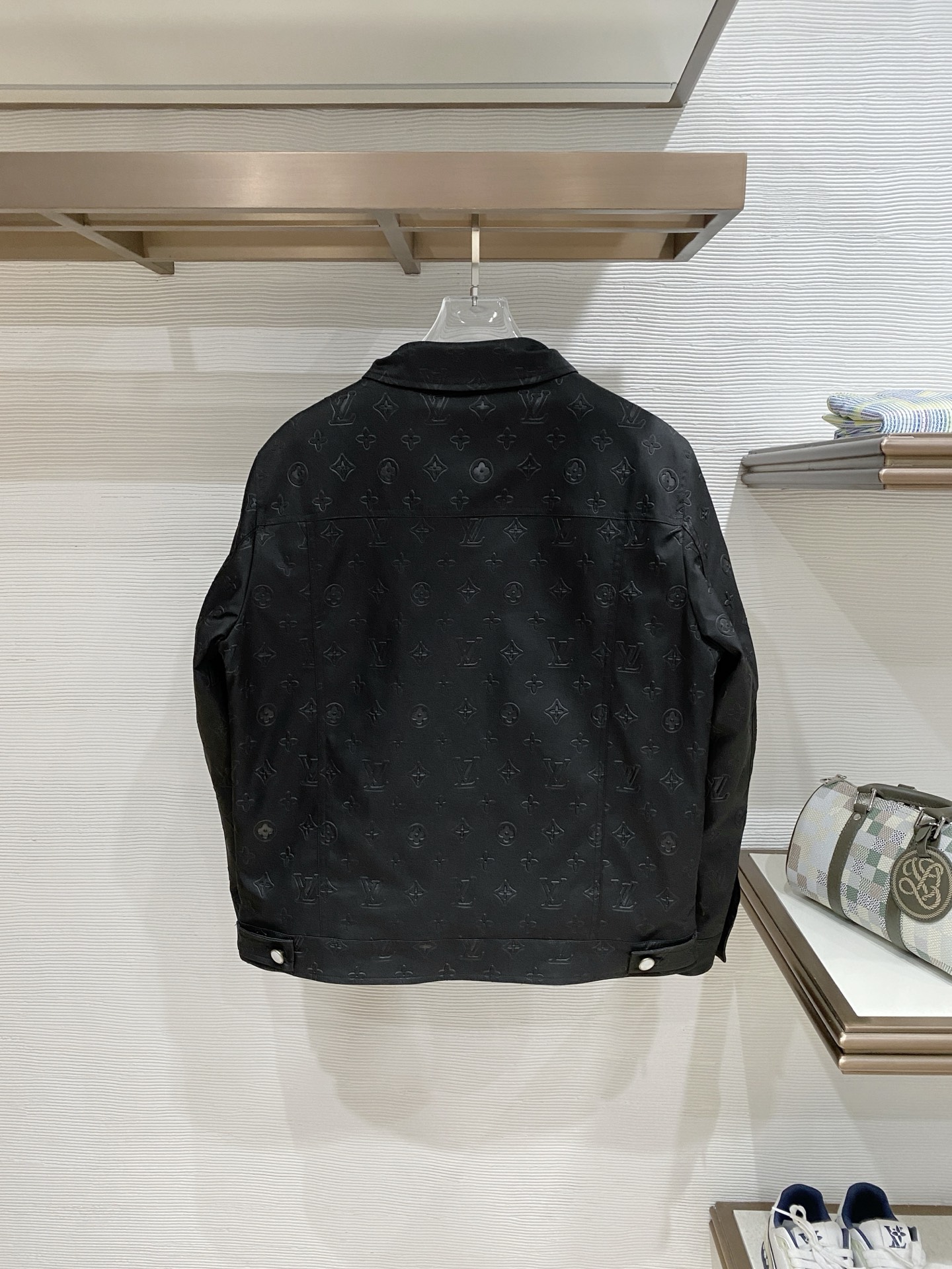 1v路易威登 2025秋冬新款羽绒服 原版1:1订制五金配件全进口原版定制 欢迎专柜对比 绝对的高品质 