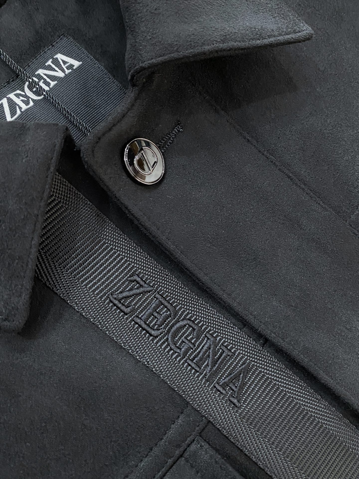 杰尼亚 2025秋冬新款羽绒服 原版1:1订制五金配件全进口原版定制 欢迎专柜对比 绝对的高品质 采用国