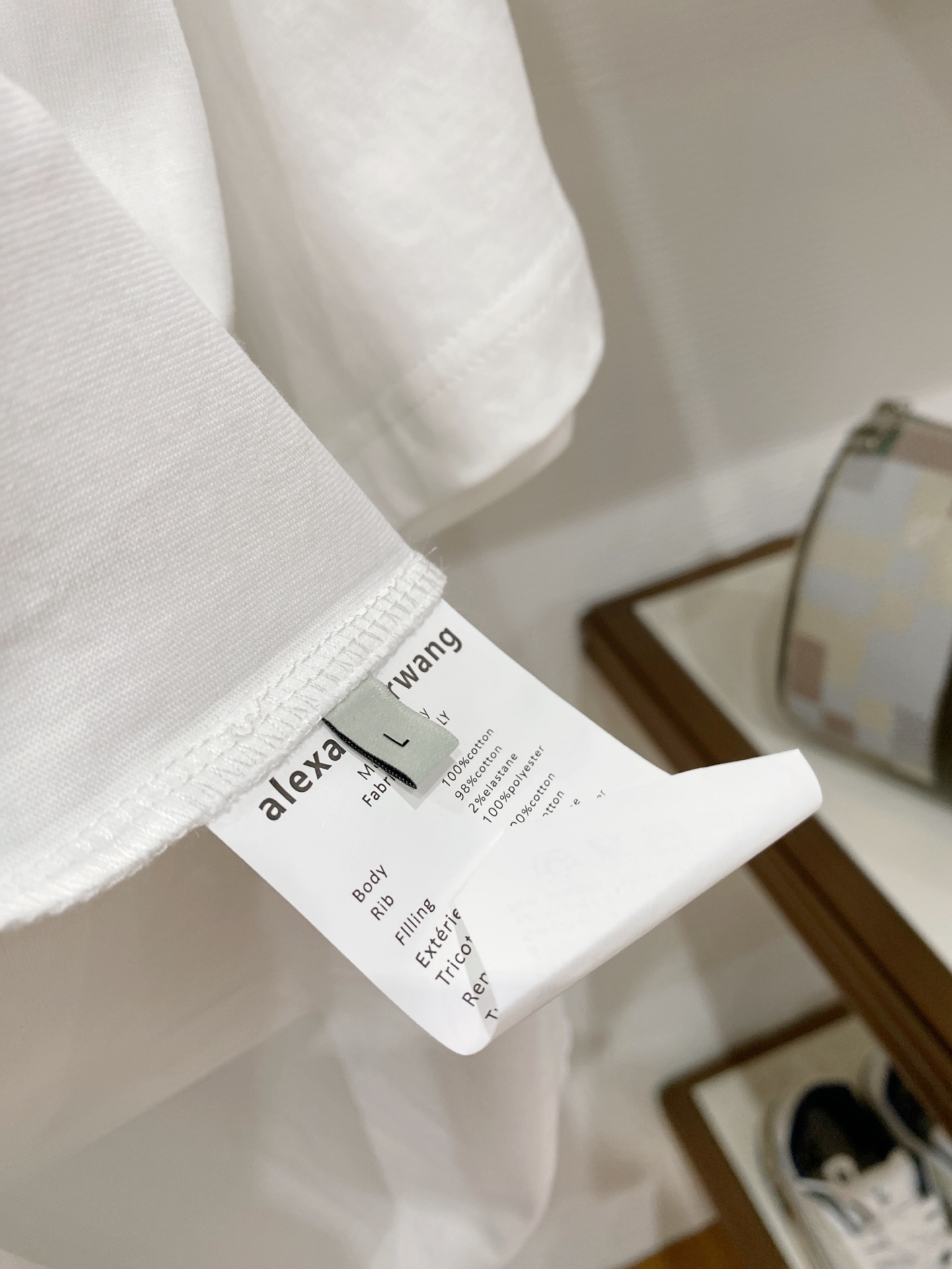 🌟 alexanderwang 亚历山大王经典标识印花短袖T恤，采用280克纯棉面料，柔软透气，夏天穿超