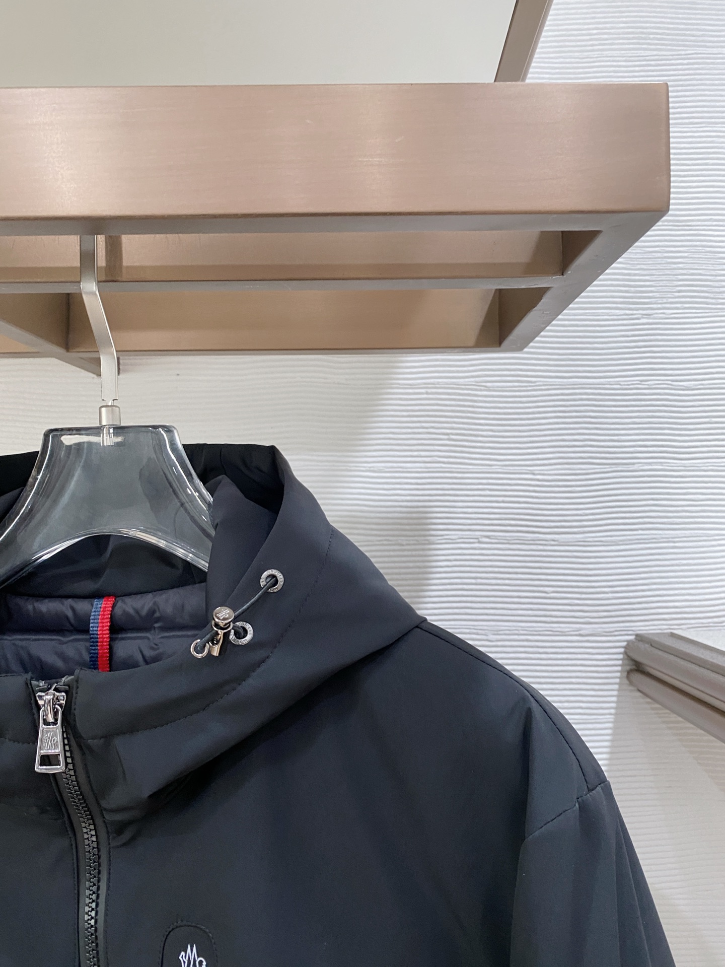 蒙口 2025秋冬新款羽绒服 原版1:1订制五金配件全进口原版定制 欢迎专柜对比 绝对的高品质 采用国标