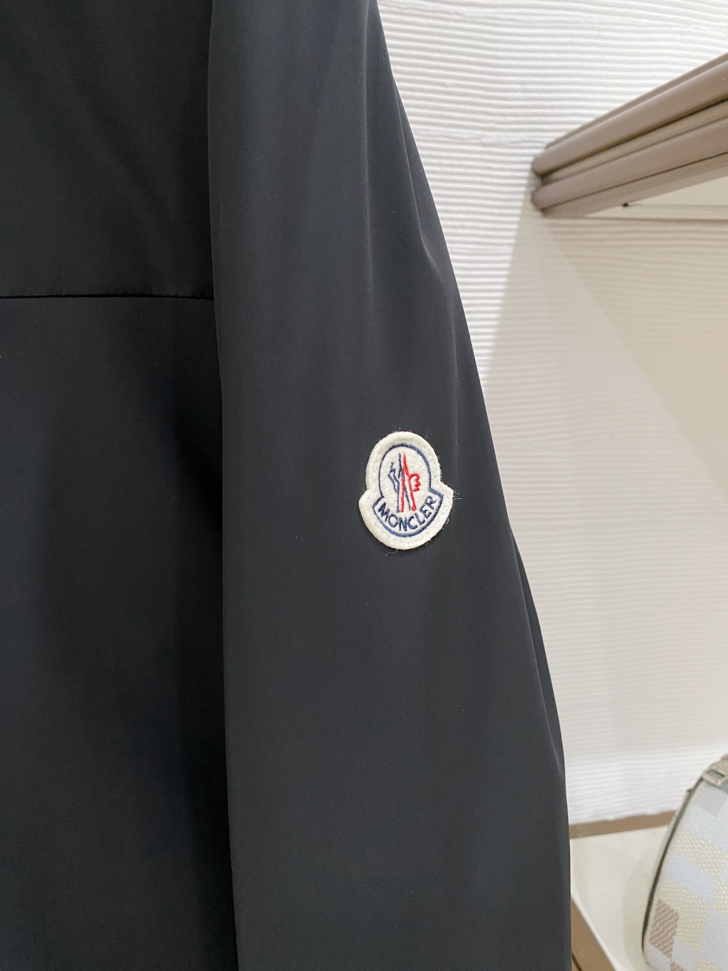 蒙口 2025秋冬新款羽绒服 原版1:1订制五金配件全进口原版定制 欢迎专柜对比 绝对的高品质 采用国标