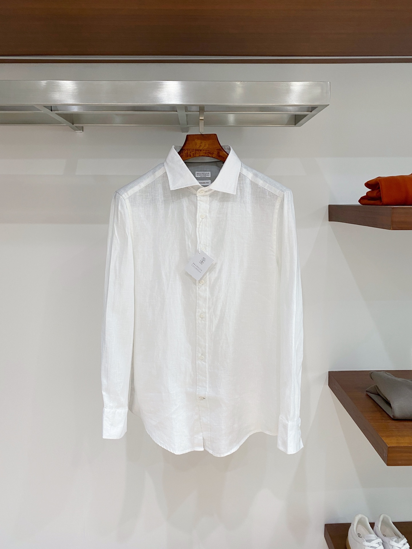 NO:711933,Top quality> (linen series) can be released simultaneously on the official website of the counter after the new year! All auxiliary materials are original custom-made products, genuine orders from trading companies. Advanced custom-made imported fabrics are extracted from natural plant fibers. They are lighter and thinner than ordinary cotton fabrics. They are soft to the touch and comfortable to wear. They are not likely to irritate the skin at all. The fabric has good hygroscopicity and breathability. Size: s-3xl,,19860909可年后顶级品质>(亚麻系列)专柜官网同步发售！辅料全部原版定制出品,贸易公司真品订单.高级定制进口面料,以天然植物纖維提炼出来,比一般棉织物轻薄 手感柔软,穿着舒适 完全不易有刺激皮肤 面料吸湿性、透气性良好 尺码: s-3xl,,,Men's clothing