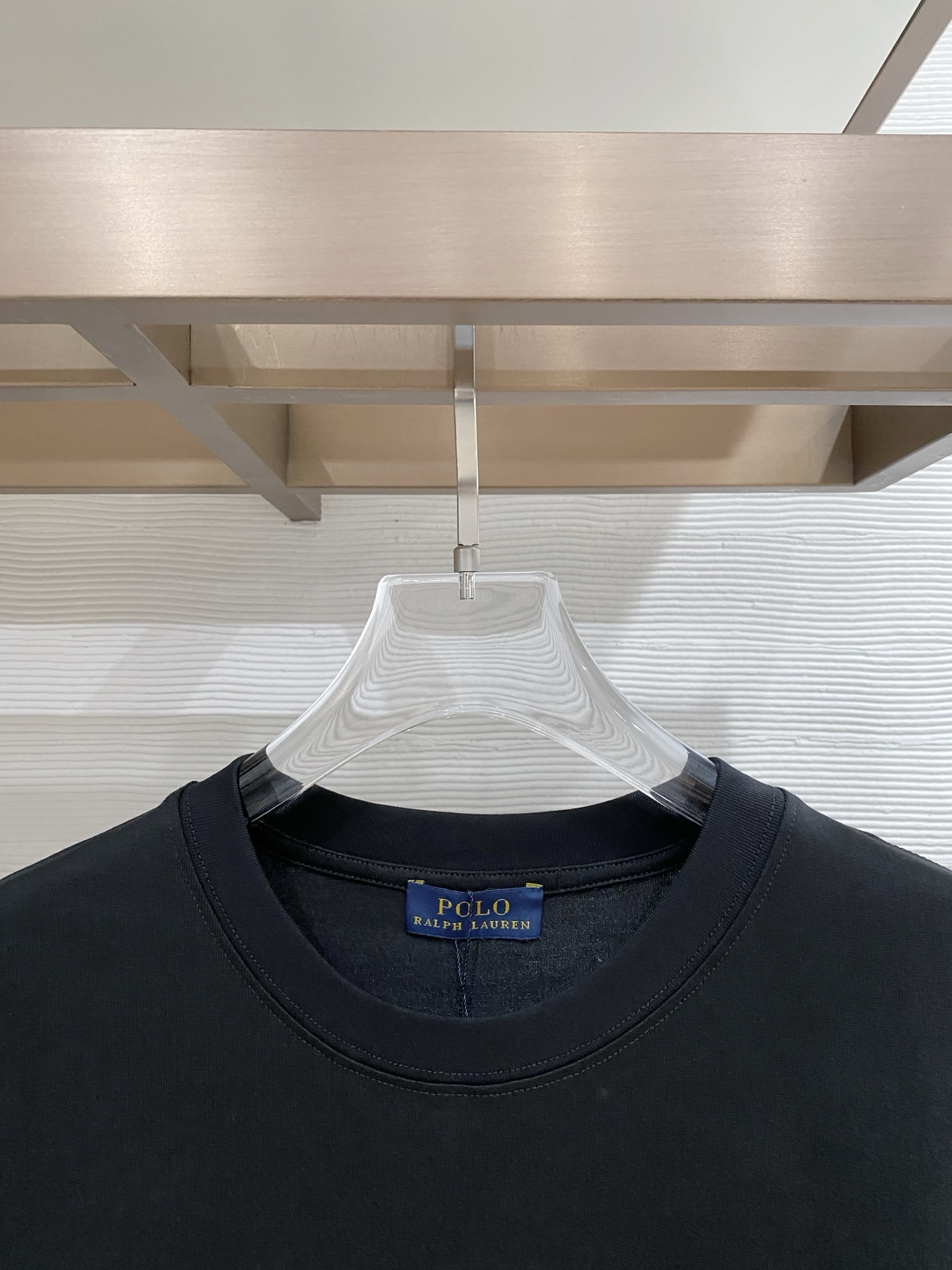 拉夫劳伦家。2026春夏新款首发专柜最新款短袖圆领T恤 高端订制 设计前卫时尚！品牌logo重工艺设计 