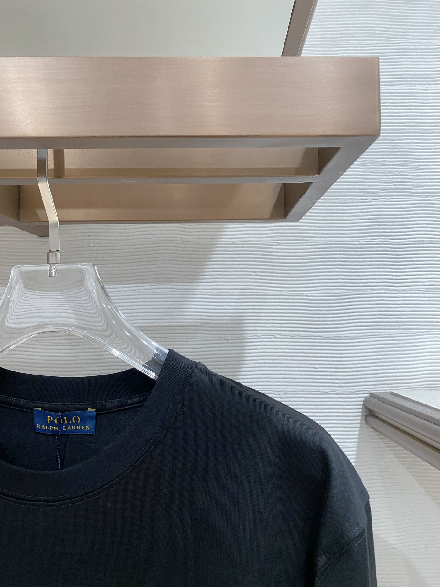 拉夫劳伦家。2026春夏新款首发专柜最新款短袖圆领T恤 高端订制 设计前卫时尚！品牌logo重工艺设计 