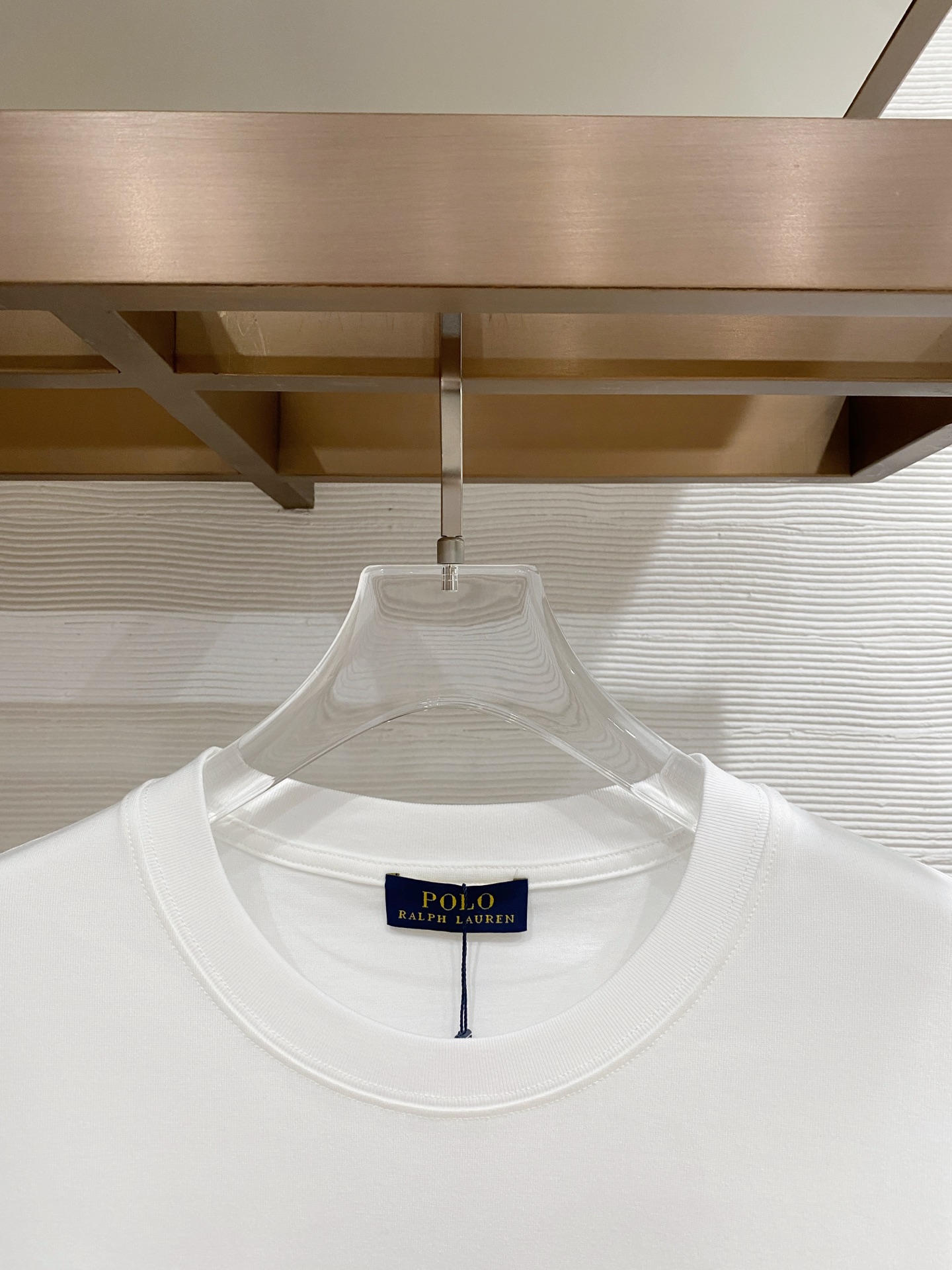 拉夫劳伦家。2026春夏新款首发专柜最新款短袖圆领T恤 高端订制 设计前卫时尚！品牌logo重工艺设计 