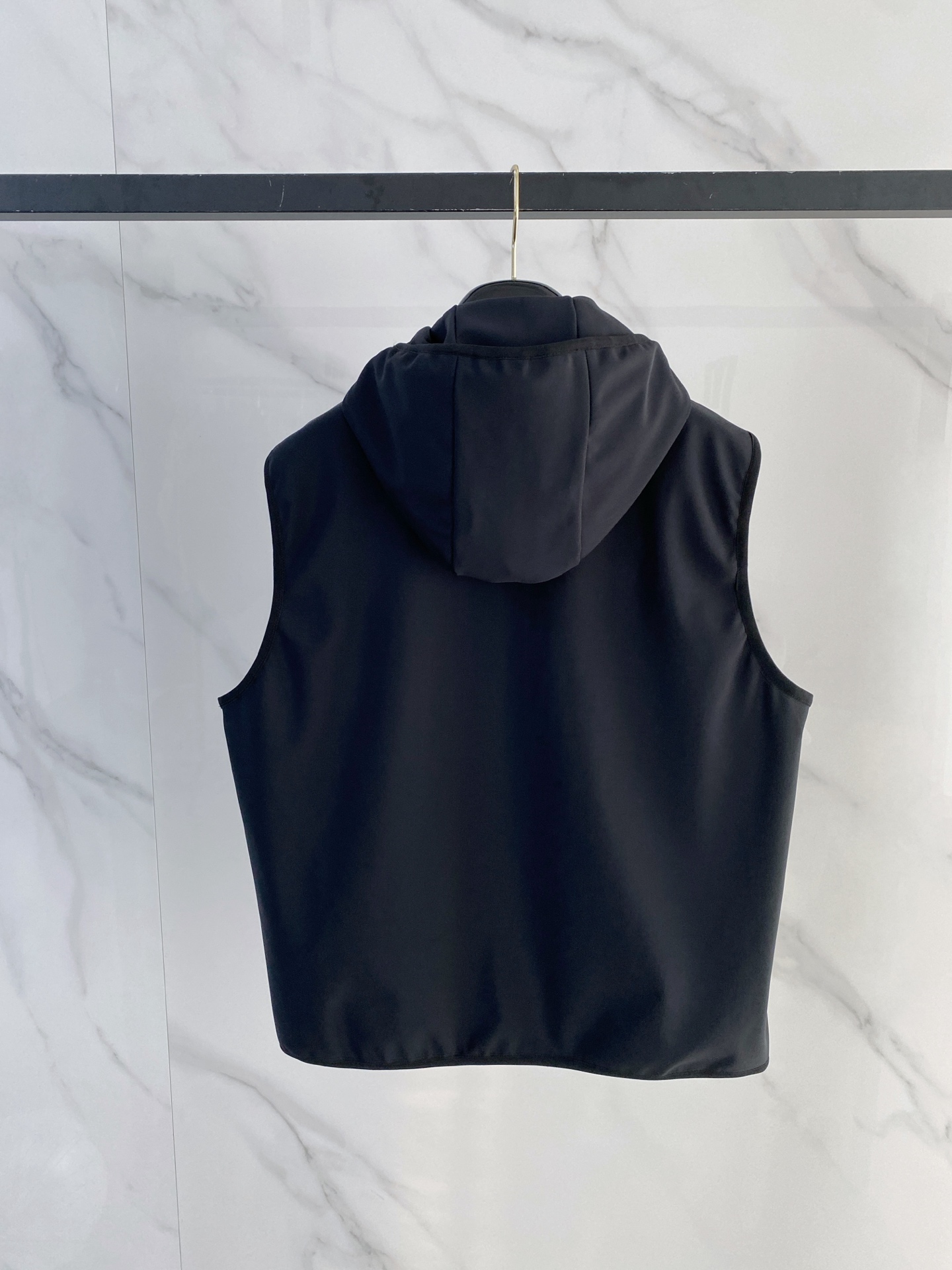 Moncler 蒙口 2026SS春季新款马甲夹克外套最新设计款 秀场新品‼品相非常完美，三标齐全色泽饱