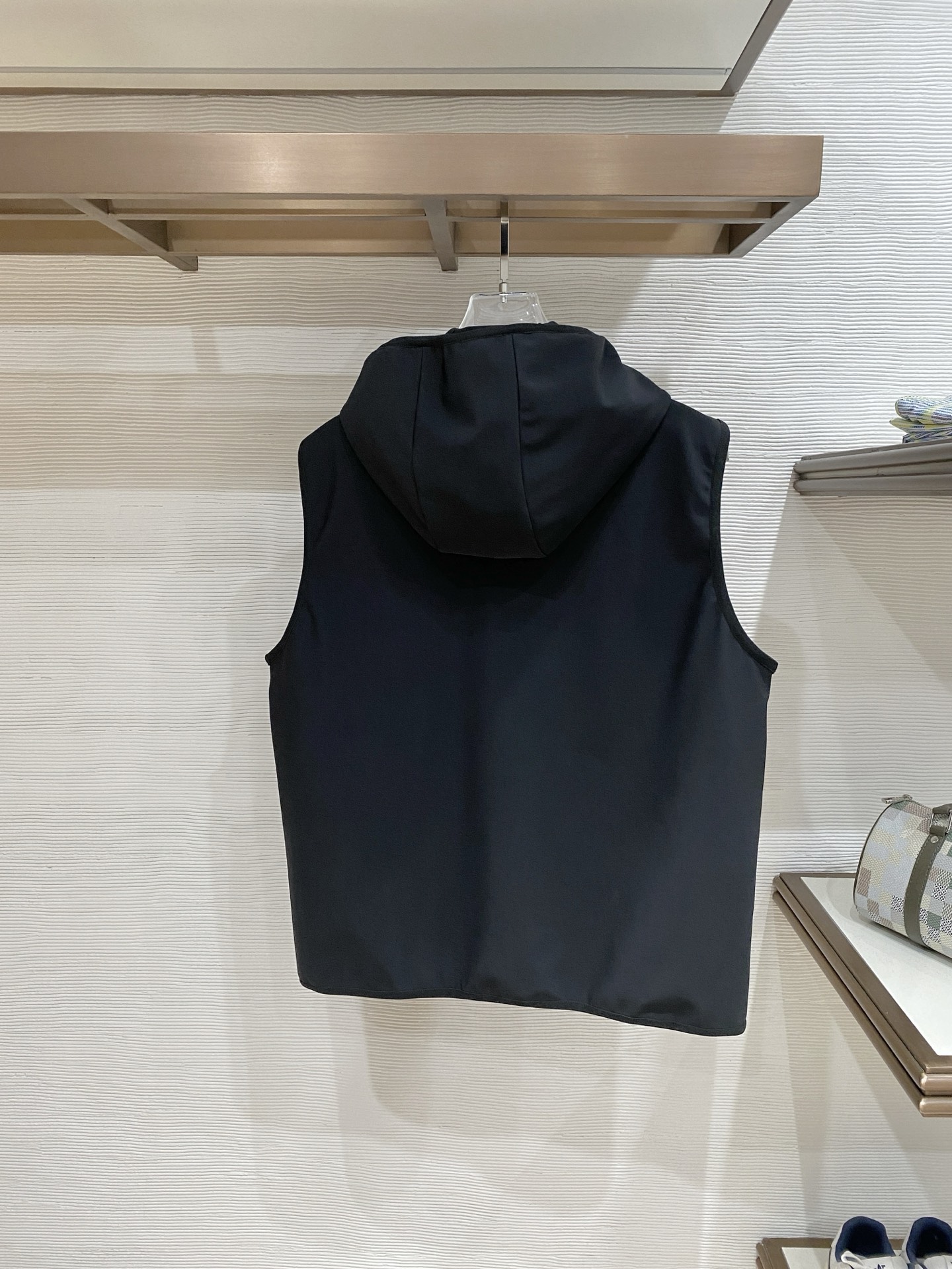 Moncler 蒙口 2026SS早春新款普拉达春夏马甲夹克外套最新设计款 秀场新品‼品相非常完美，三标