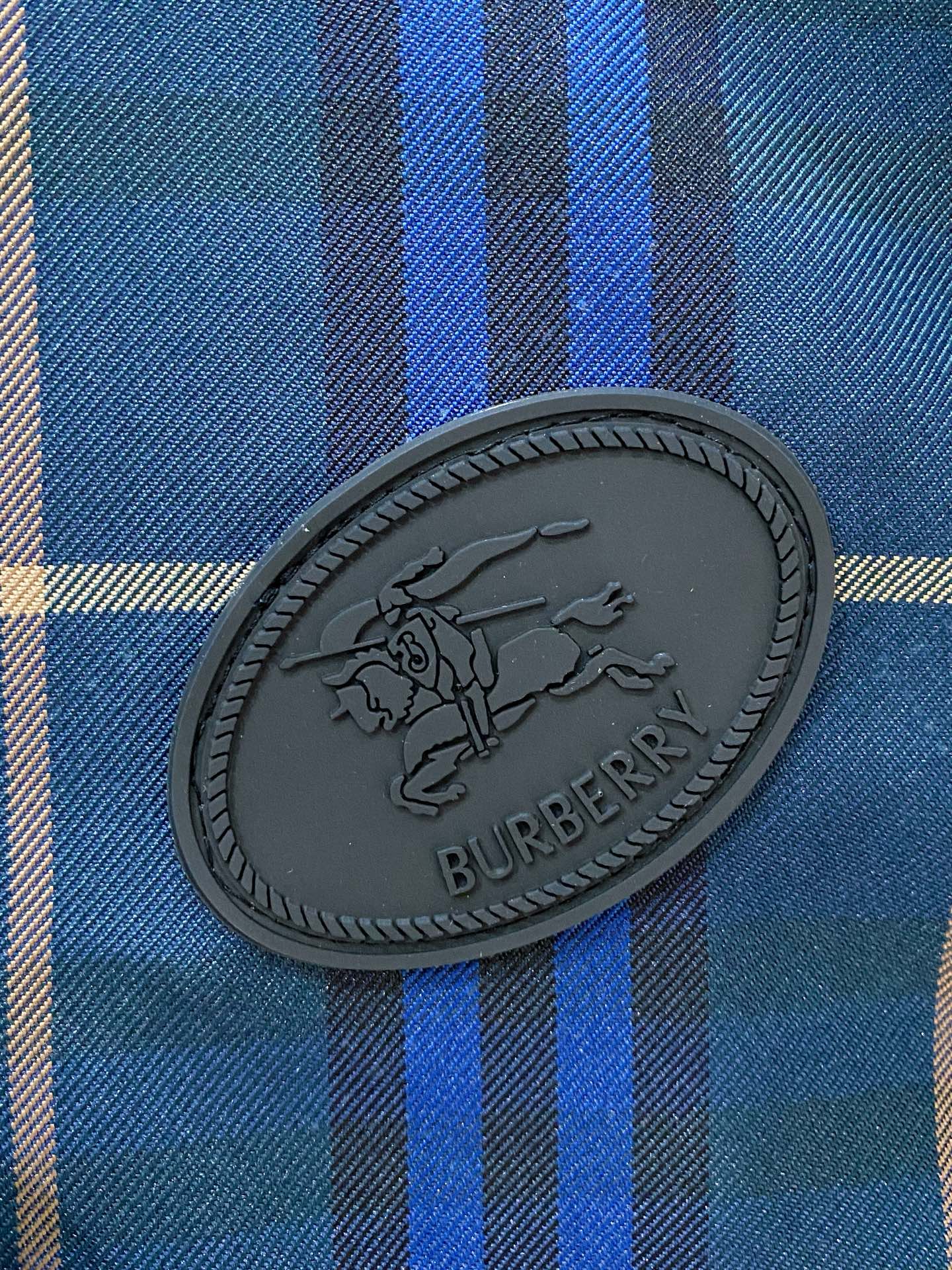 Burberry 巴宝莉 2026春季新款连帽夹克外套，全高端版本！高定专柜面料辅料，透气舒适度高，细节