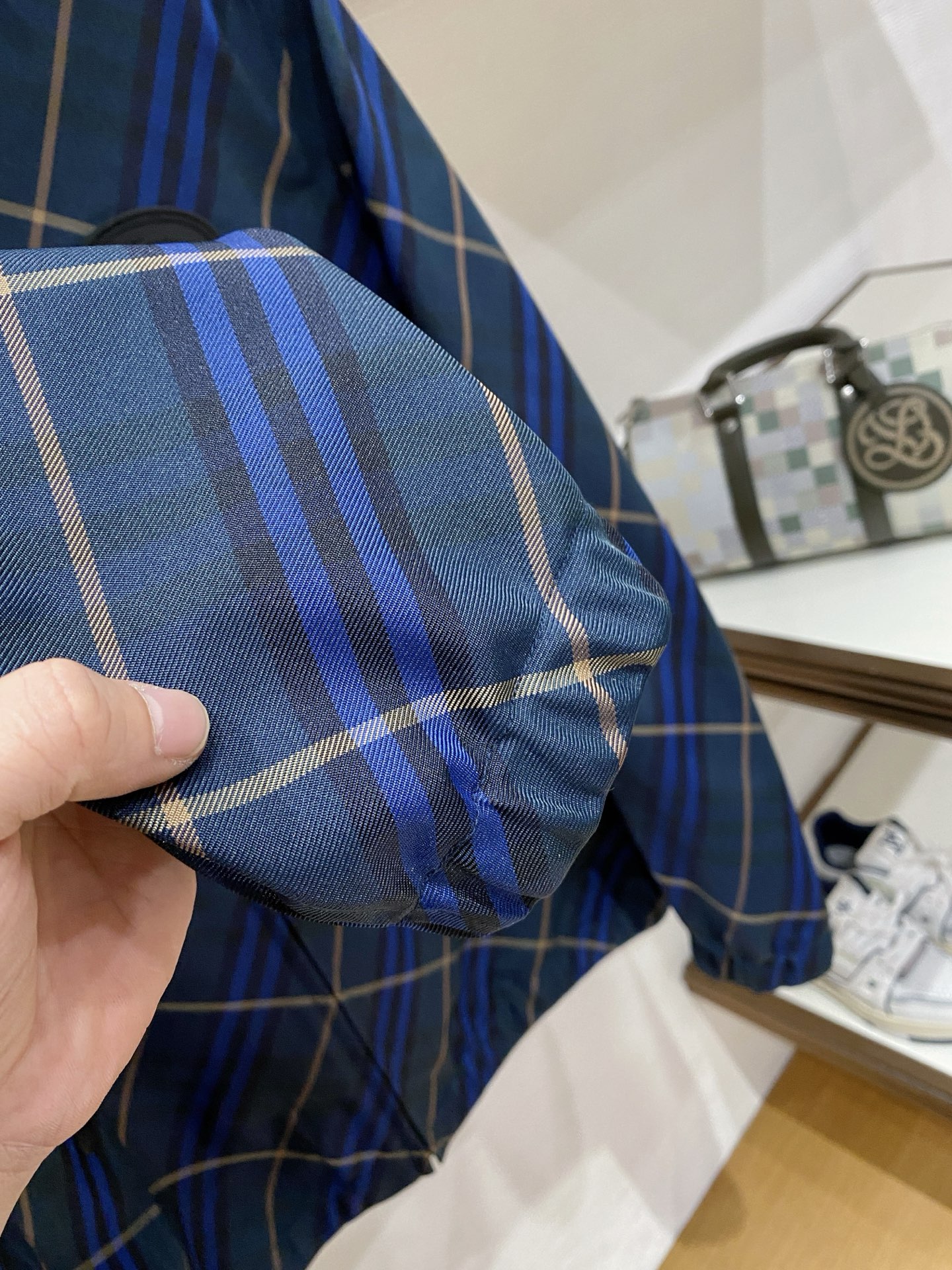 Burberry 巴宝莉 2026春季新款连帽夹克外套，全高端版本！高定专柜面料辅料，透气舒适度高，细节