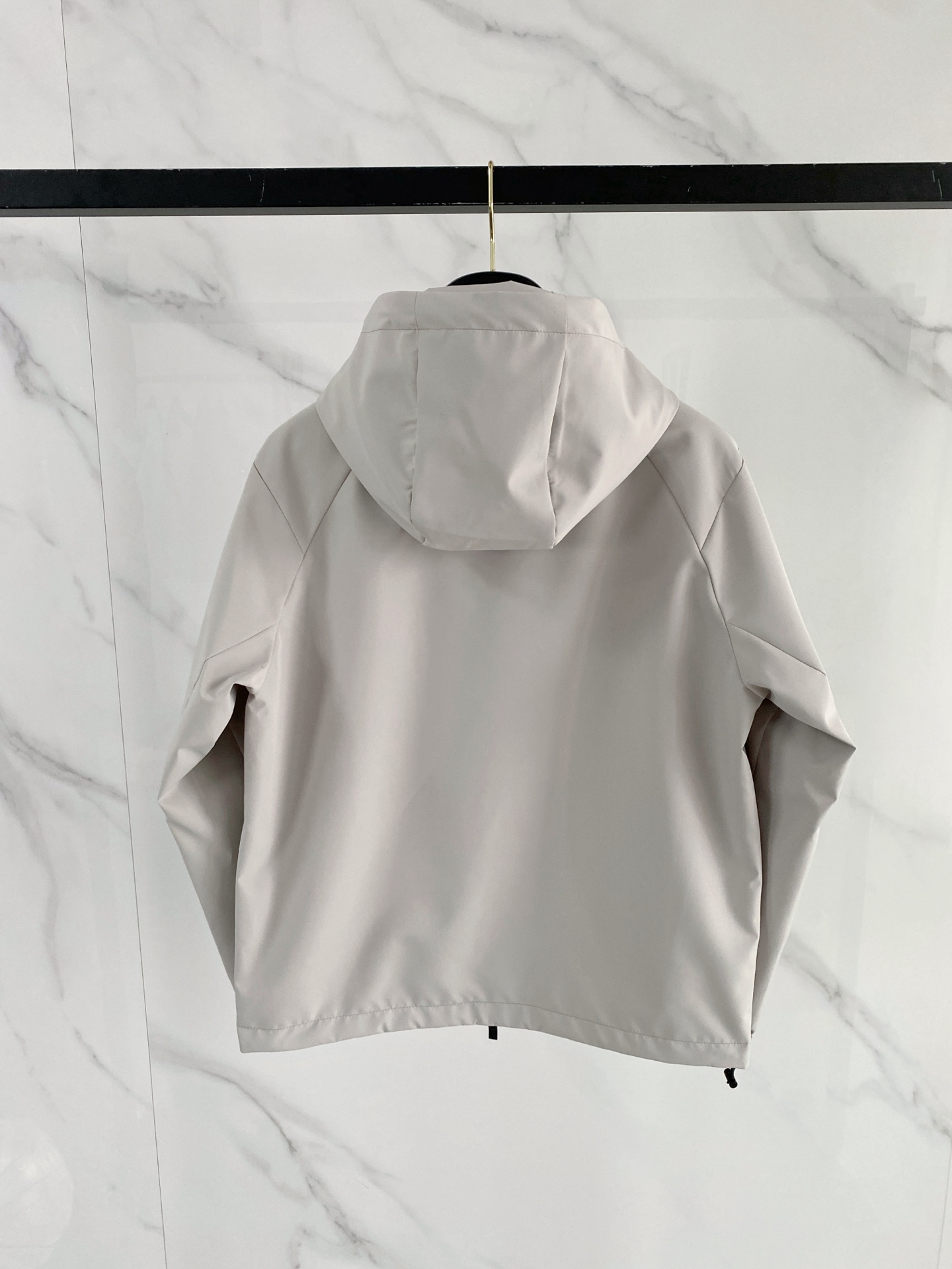 新品 蒙口 经典logo拼色 最新设计款 2026ss 家新款夹克外套，秀场新品‼品相非常完美，舒适保暖