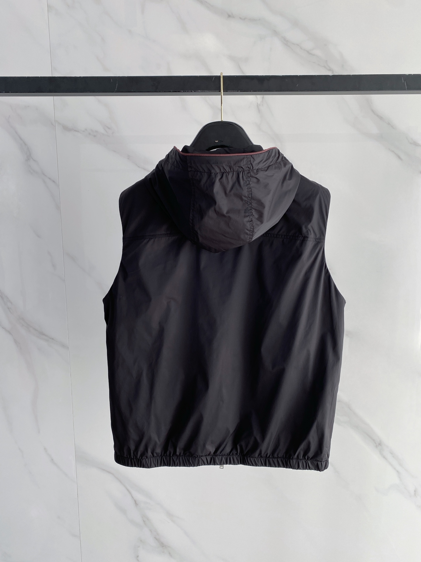 Prada 普拉达马甲 2026ss春季新款马甲夹克外套最新设计款 秀场新品‼品相非常完美，三标齐全色泽