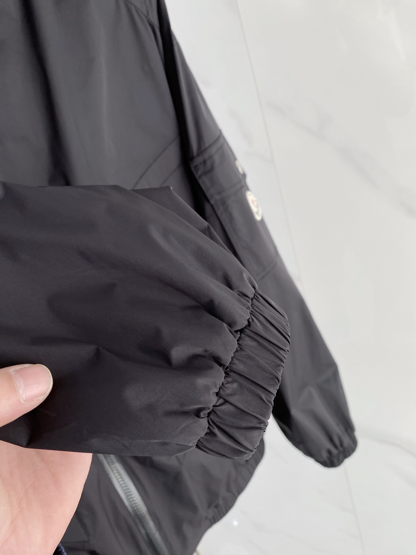 Moncler 蒙口 2026ss春季新款连帽夹克外套全高端版本！高定专柜面料辅料，透气舒适度高，细节无