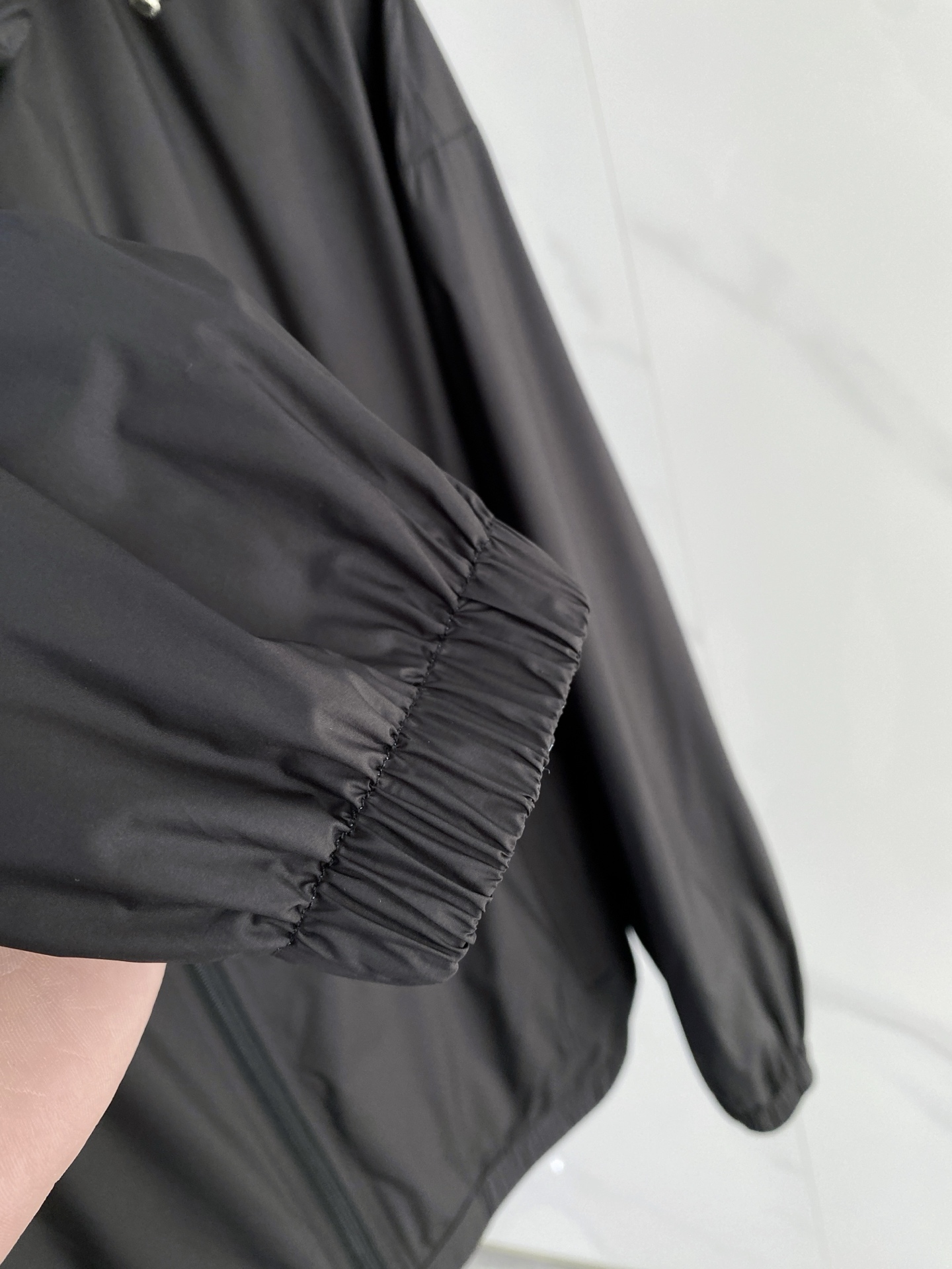 Prada 普拉达 双面穿 2026ss春季新款连帽夹克外套全高端版本！高定专柜面料辅料，透气舒适度高，