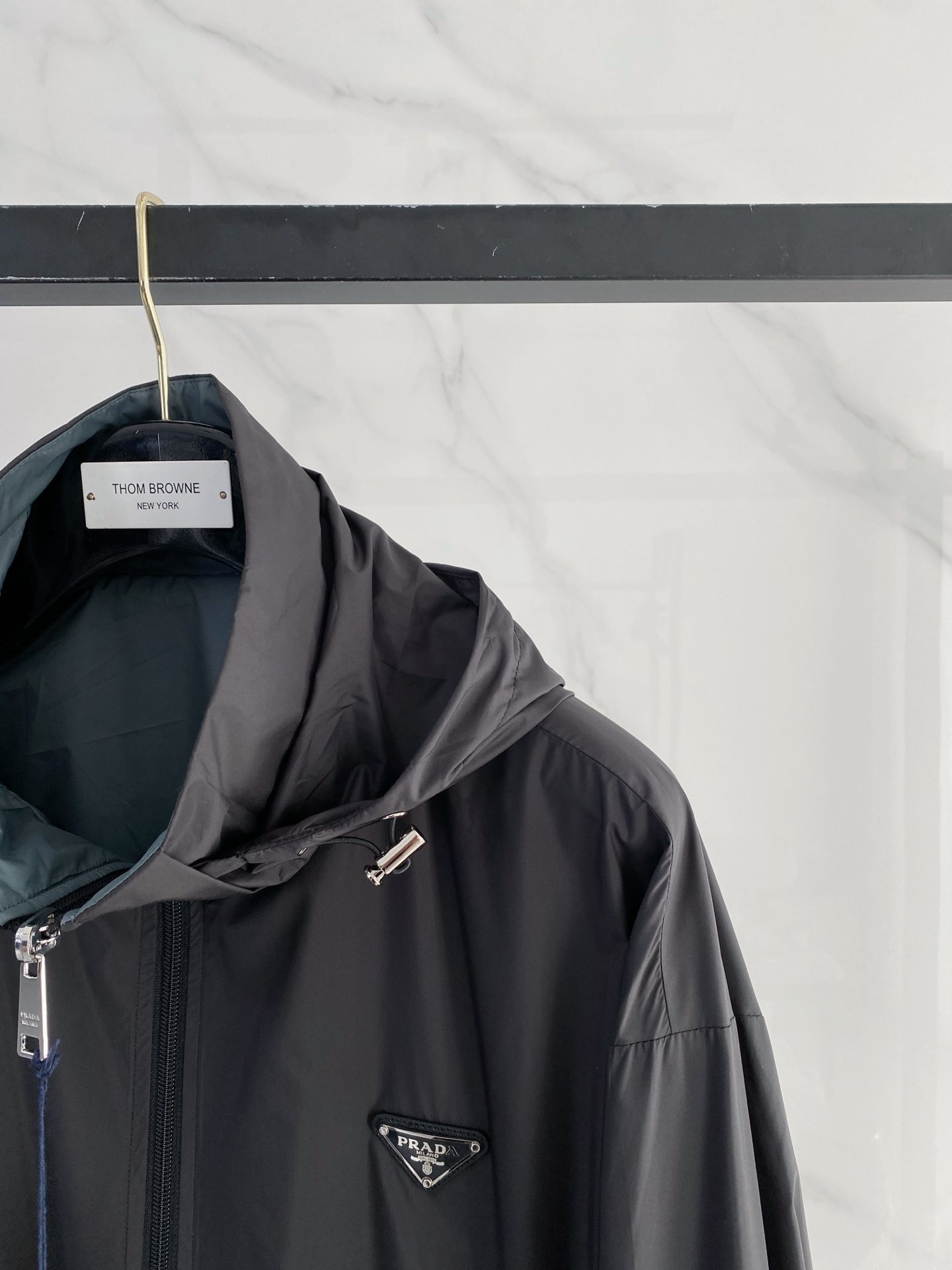 Prada 普拉达 双面穿 2026ss春季新款连帽夹克外套全高端版本！高定专柜面料辅料，透气舒适度高，