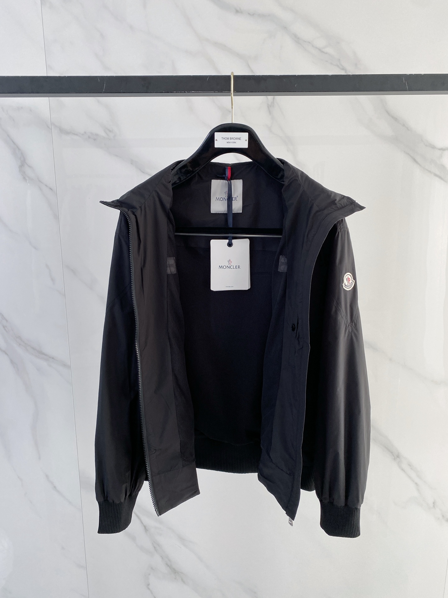 Momcler 蒙口 2026ss春季新款夹克外套全高端版本！高定专柜面料辅料，透气舒适度高，细节无可挑