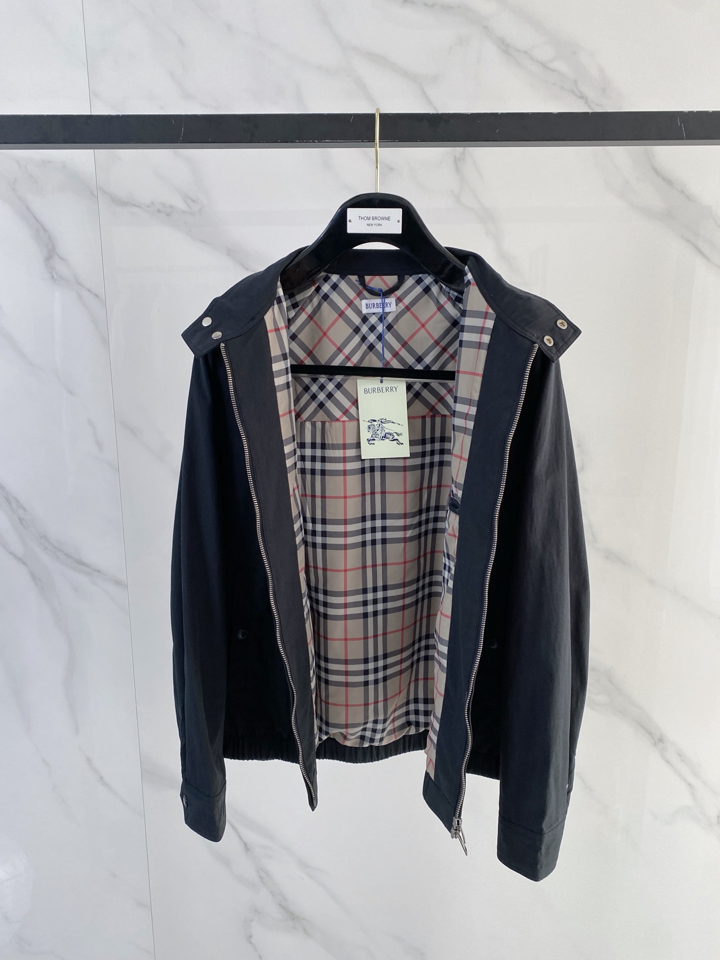 Burberry 巴宝莉 2026ss春季新款连帽夹克外套全高端版本！高定专柜面料辅料，透气舒适度高，细