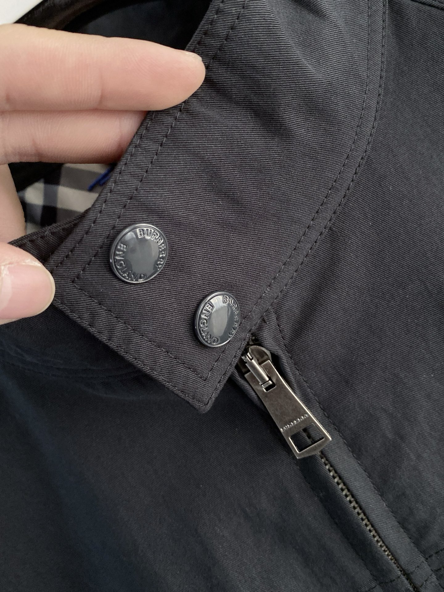 Burberry 巴宝莉 2026ss春季新款连帽夹克外套全高端版本！高定专柜面料辅料，透气舒适度高，细