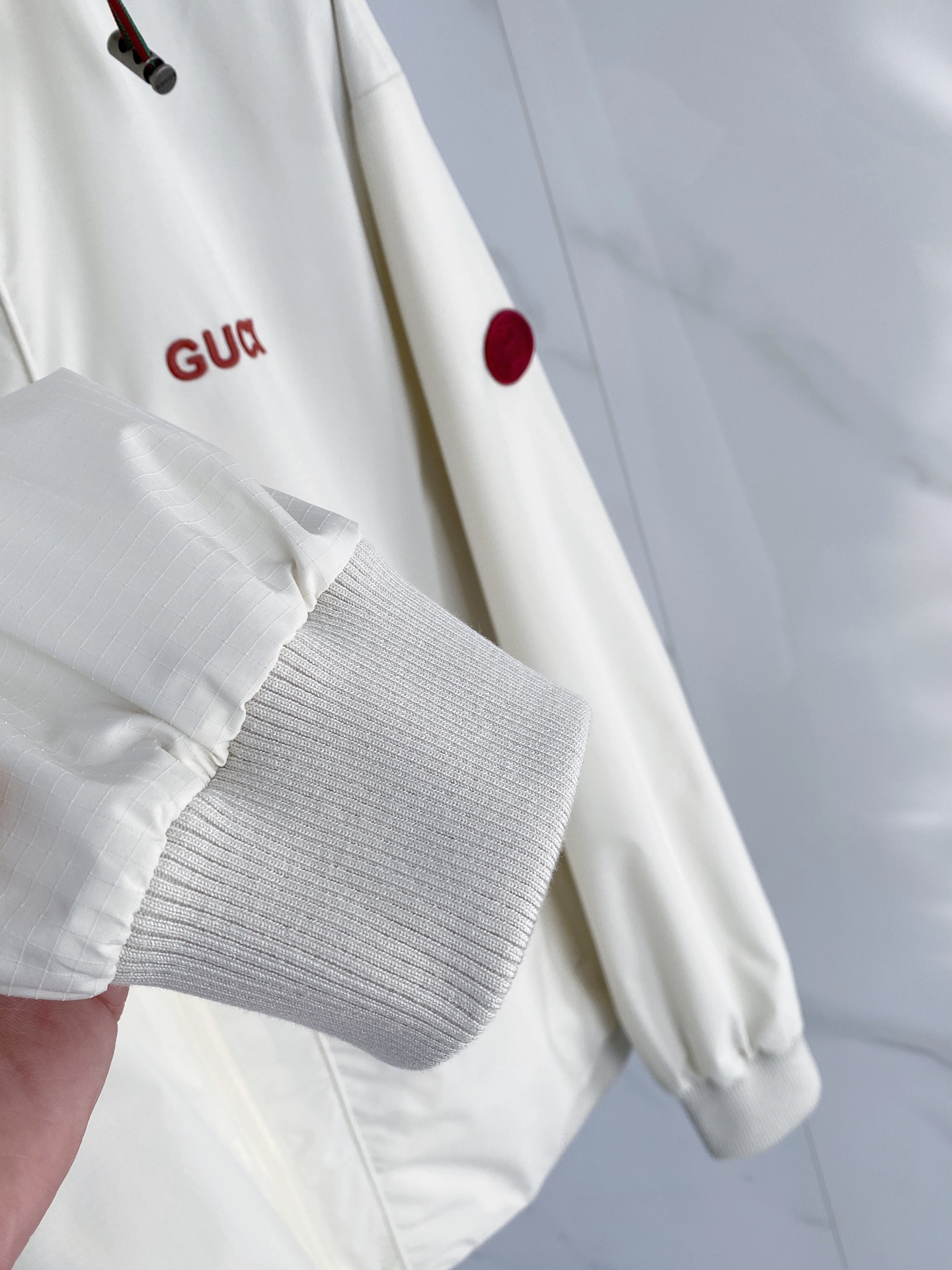 Gucci 古奇 2026ss春季新款连帽夹克外套全高端版本！高定专柜面料辅料，透气舒适度高，细节无可挑