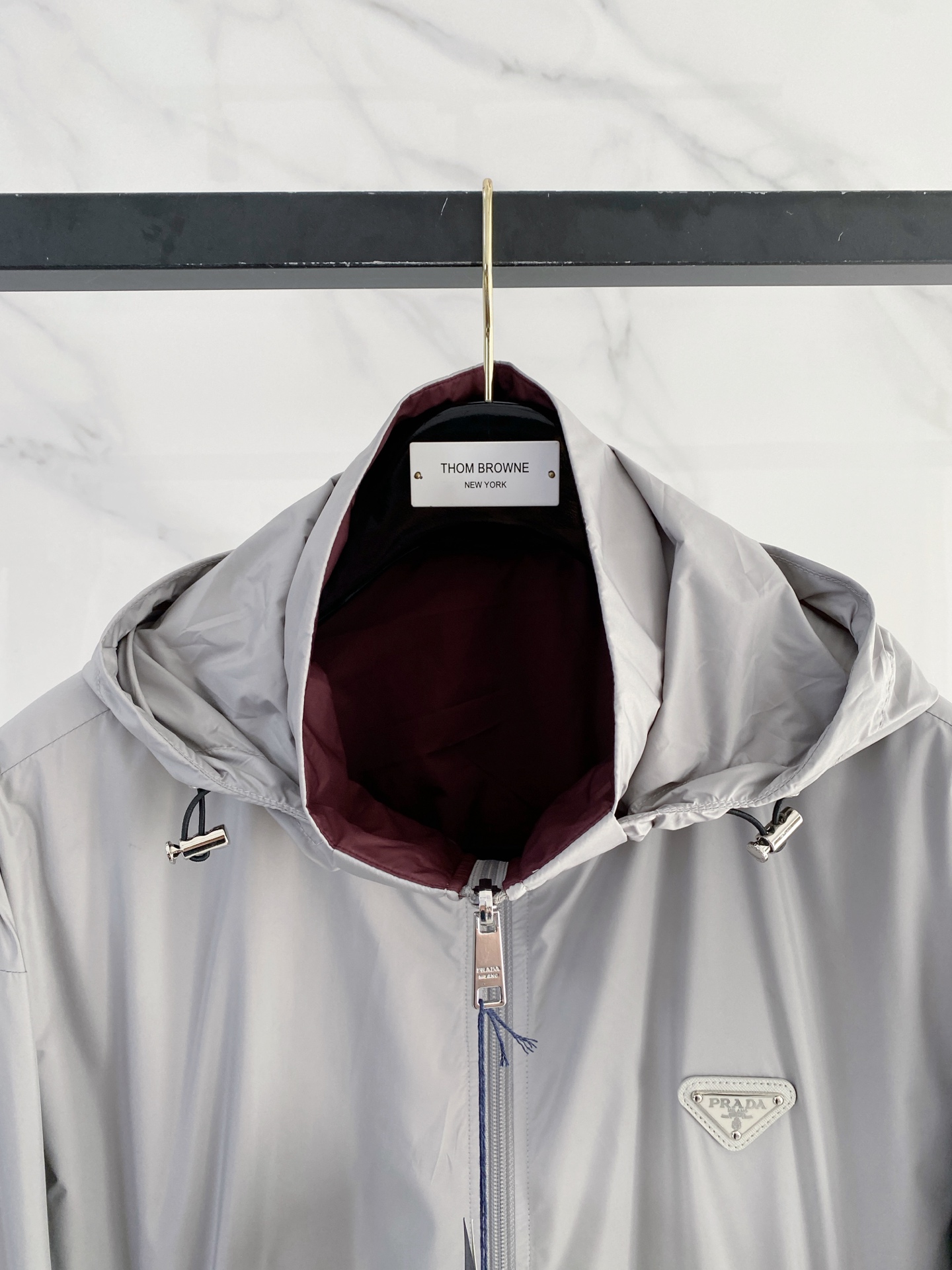 Prada 普拉达 双面穿 2026ss春季新款连帽夹克外套全高端版本！高定专柜面料辅料，透气舒适度高，