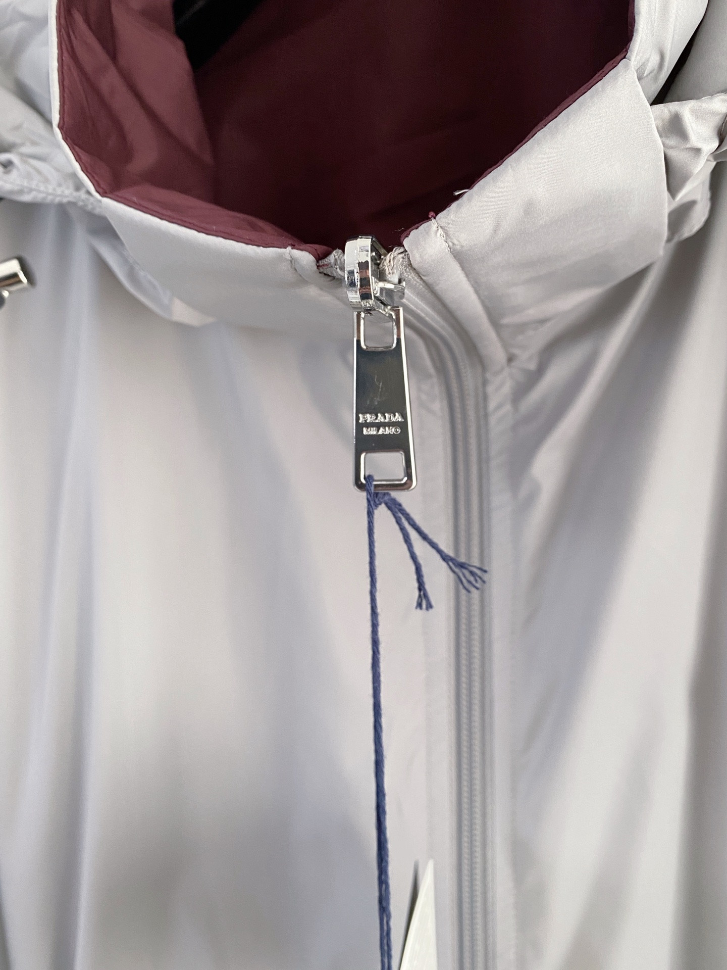 Prada 普拉达 双面穿 2026ss春季新款连帽夹克外套全高端版本！高定专柜面料辅料，透气舒适度高，