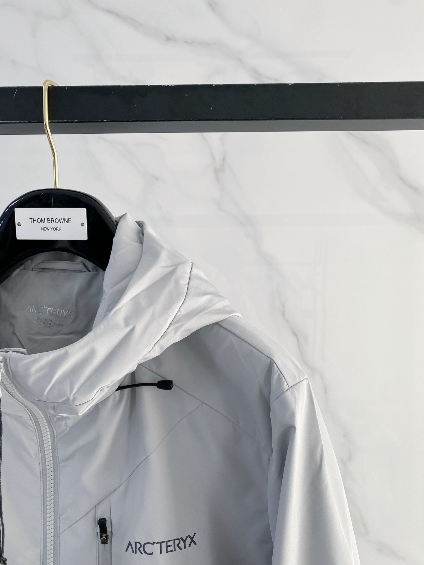 ARC TERYX 始祖鸟2026ss春季新款 官网同款男士夹克外套，原单三标齐全高端版本 定制面料 透