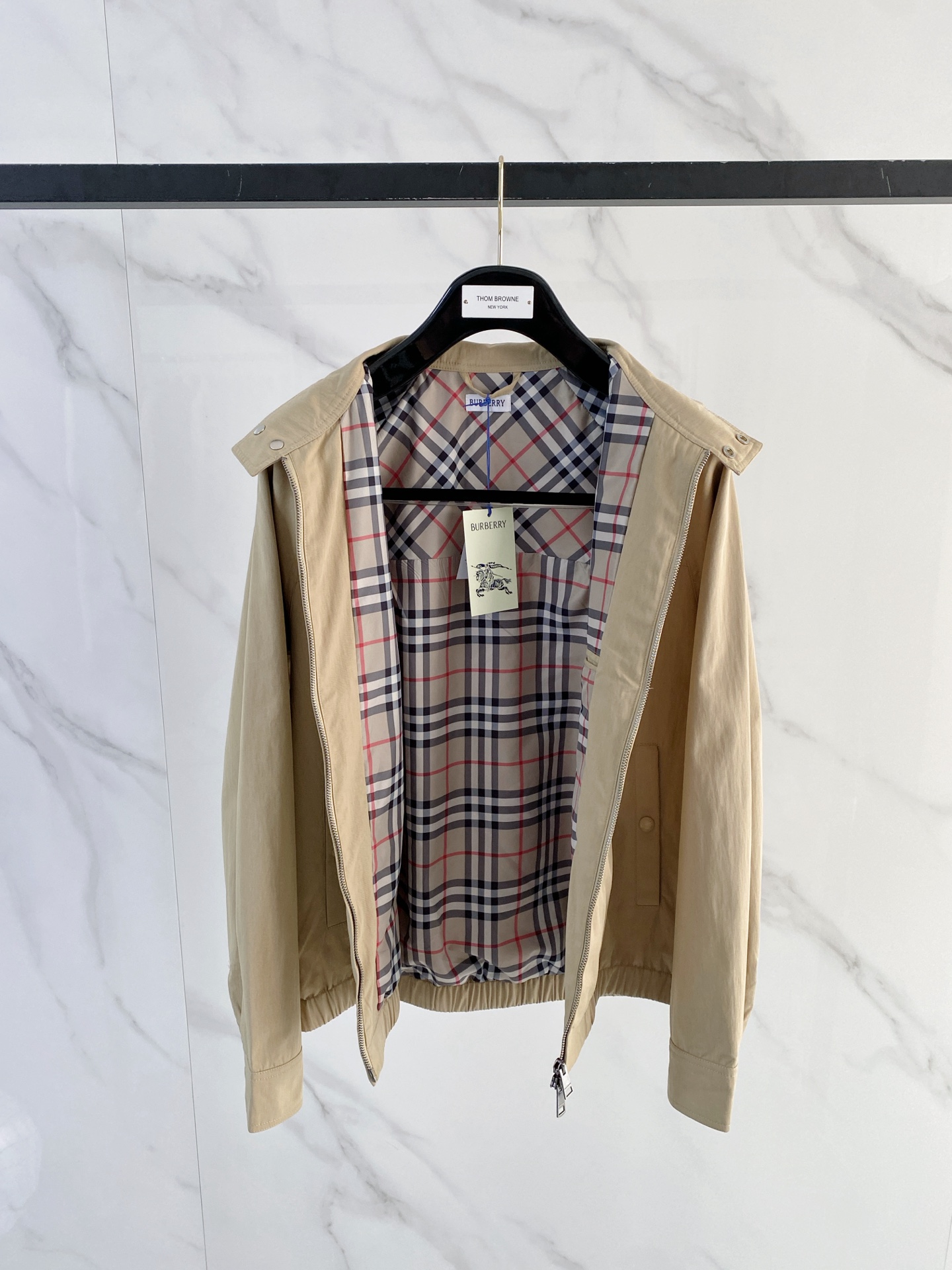 Burberry 巴宝莉 2026ss春季新款连帽夹克外套全高端版本！高定专柜面料辅料，透气舒适度高，细