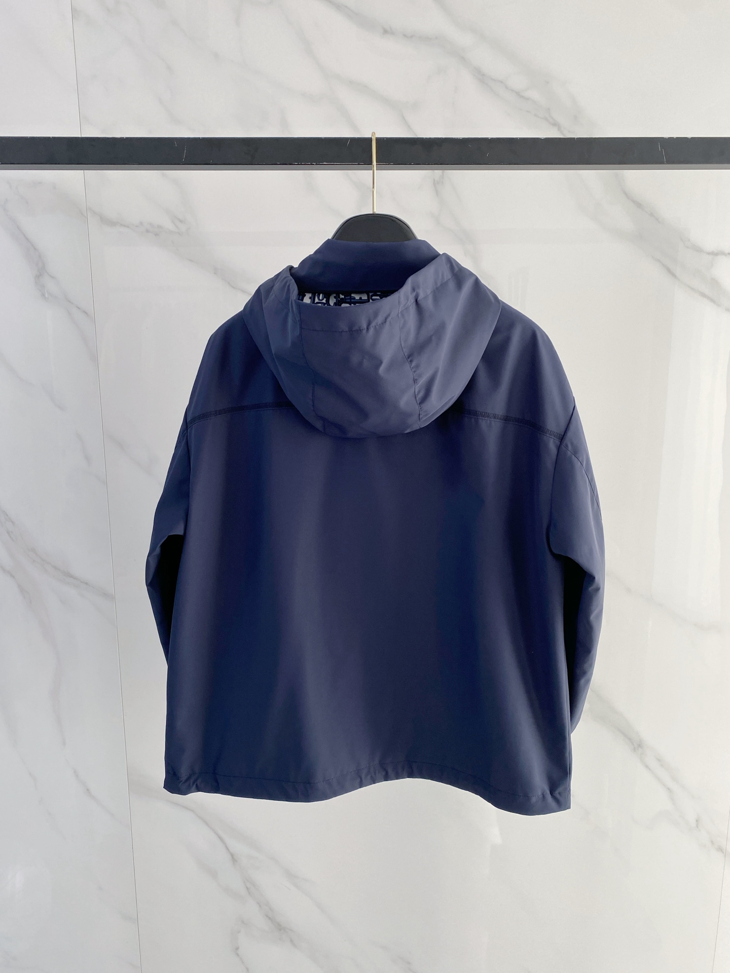 Dior 迪奥 2026ss春季新款连帽夹克外套全高端版本！高定专柜面料辅料，透气舒适度高，细节无可挑剔