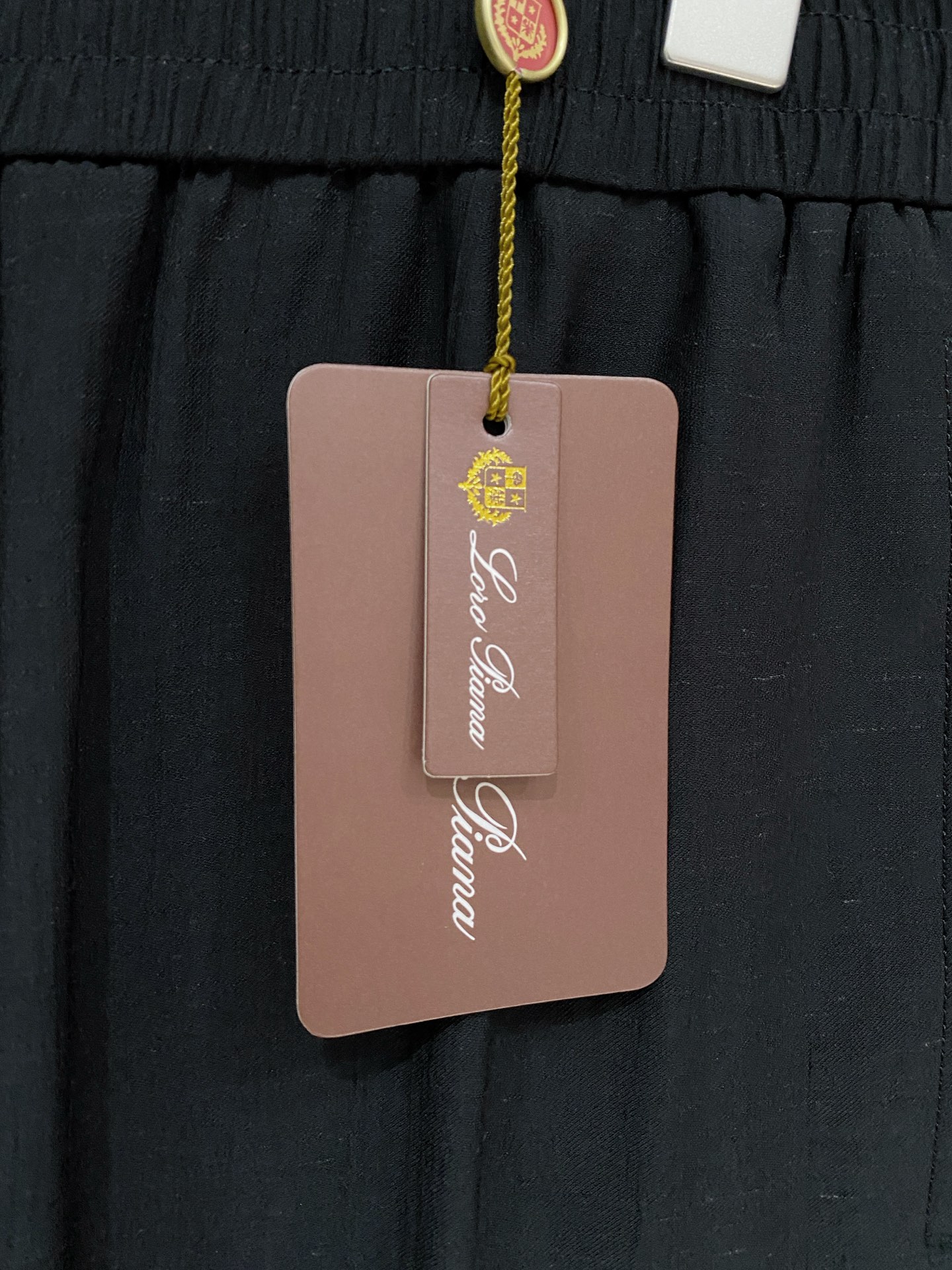 顶级品质>26新款(高密天丝云柔亚麻)专柜官网同步发售！辅料全部原版定制出品，贸易公司真品订单。高级定制