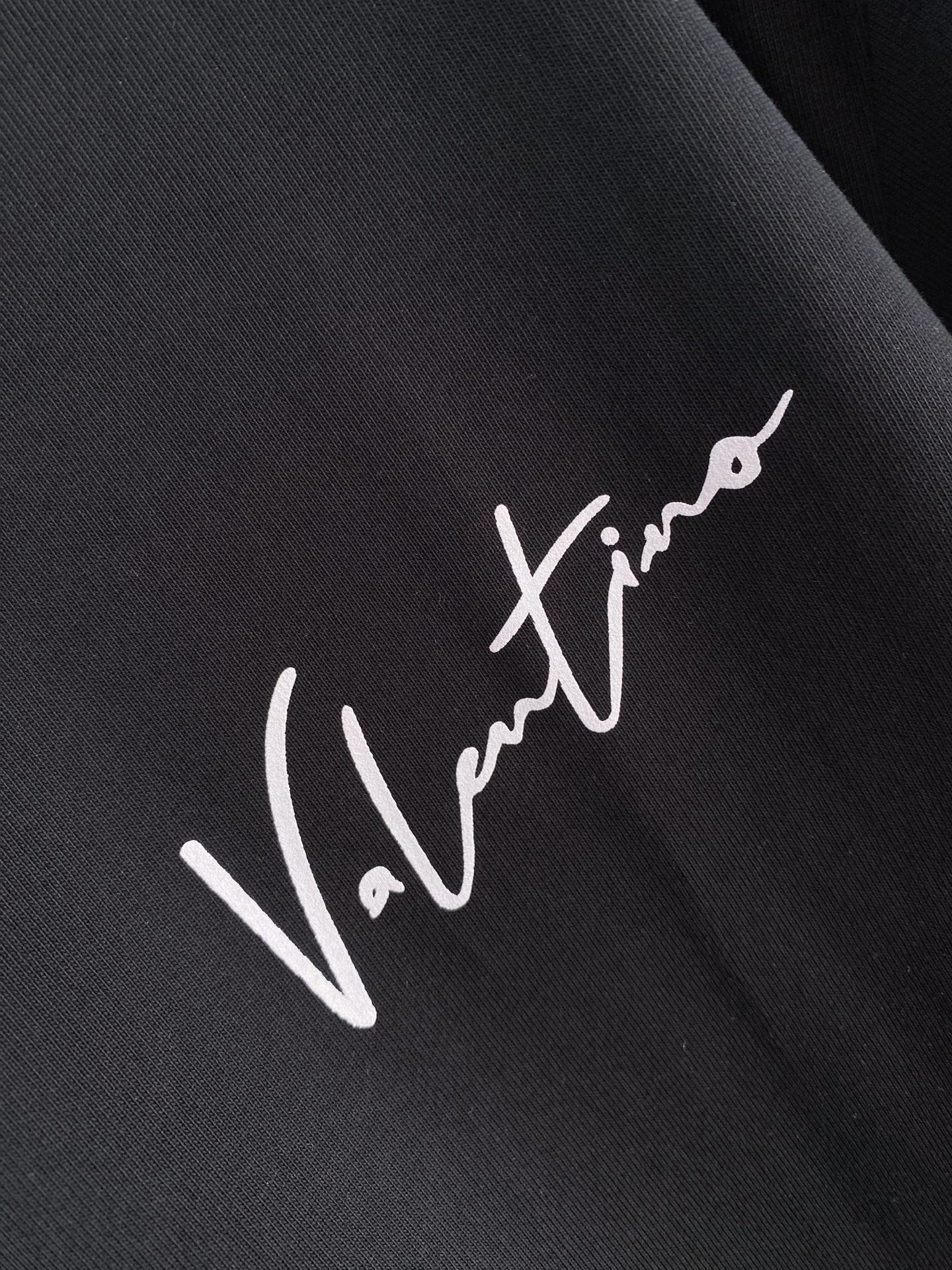Valentino mænd VLTN 2026ss T logo — photo 4