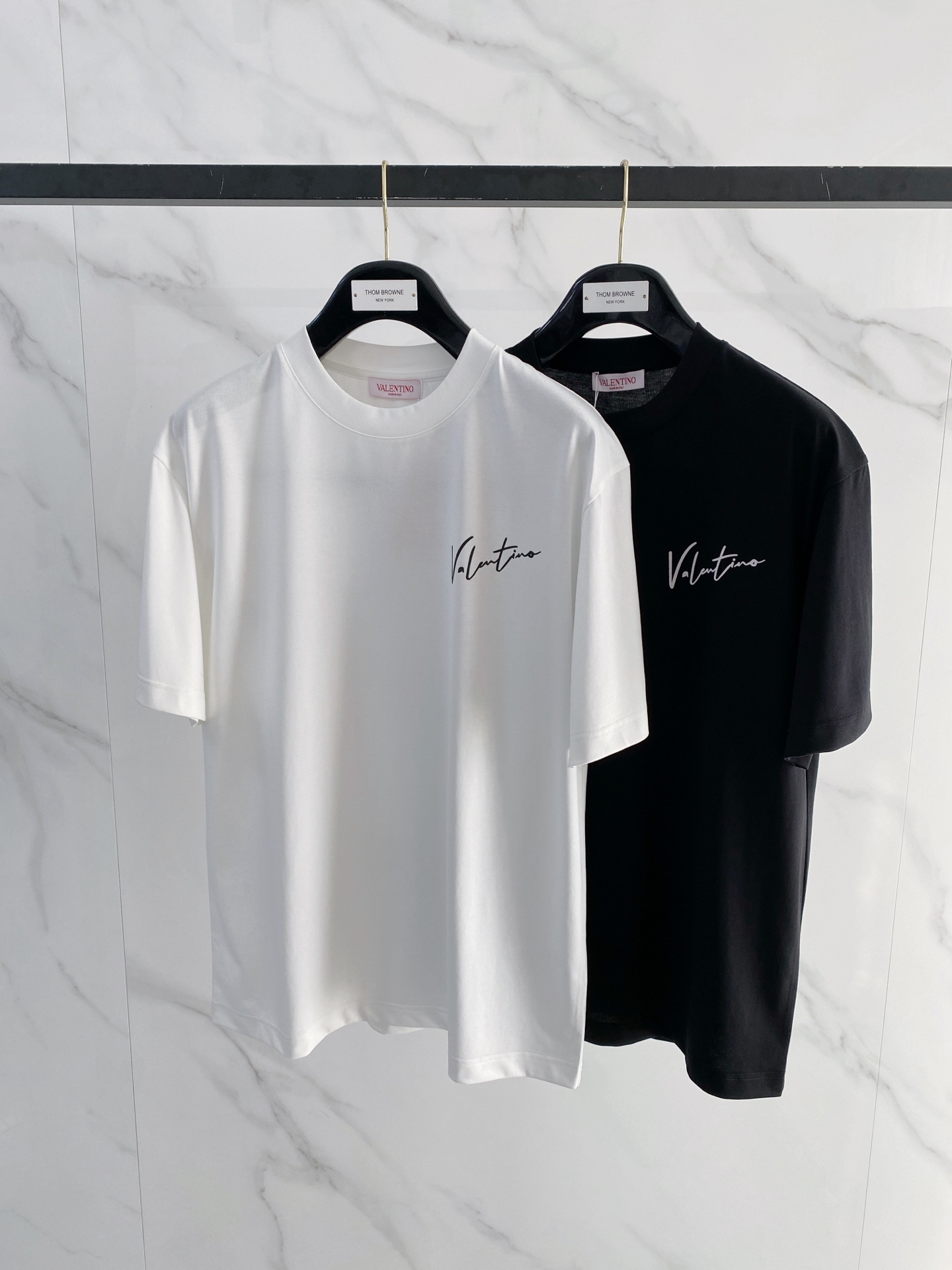 Valentino mænd VLTN 2026ss T logo — photo 9