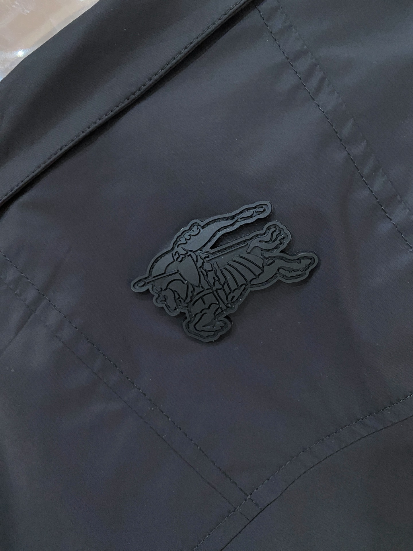 Burberry 巴宝莉马甲 2026SS春季新款马甲夹克外套最新设计款 秀场新品‼品相非常完美，三标齐