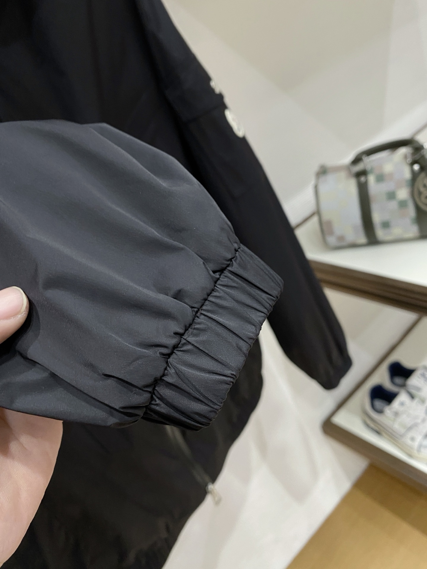 Moncler 蒙口 2026ss春季新款连帽夹克外套全高端版本！高定专柜面料辅料，透气舒适度高，细节无