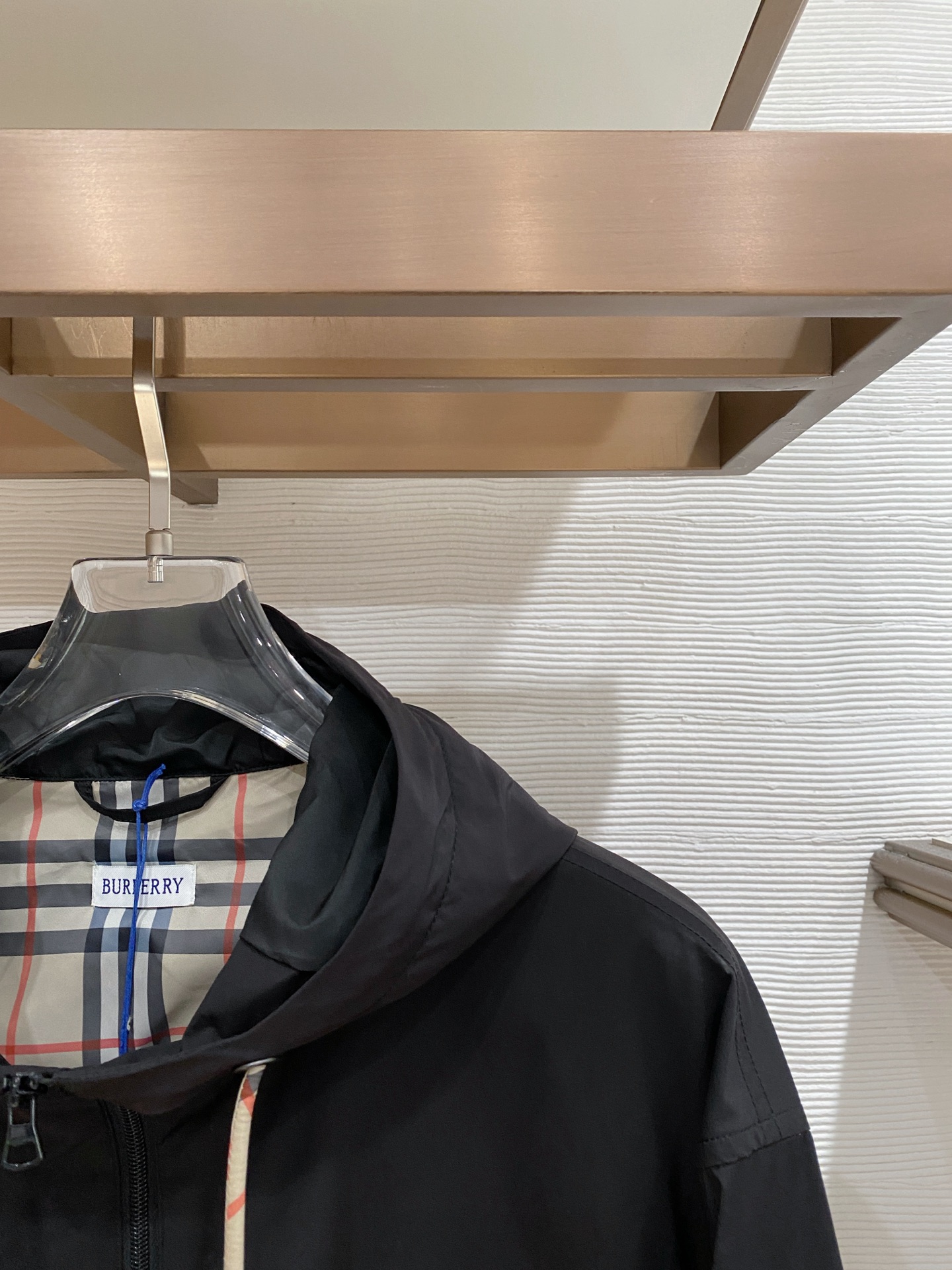 Burberry 巴宝莉 2026ss春季新款连帽夹克外套全高端版本！高定专柜面料辅料，透气舒适度高，细