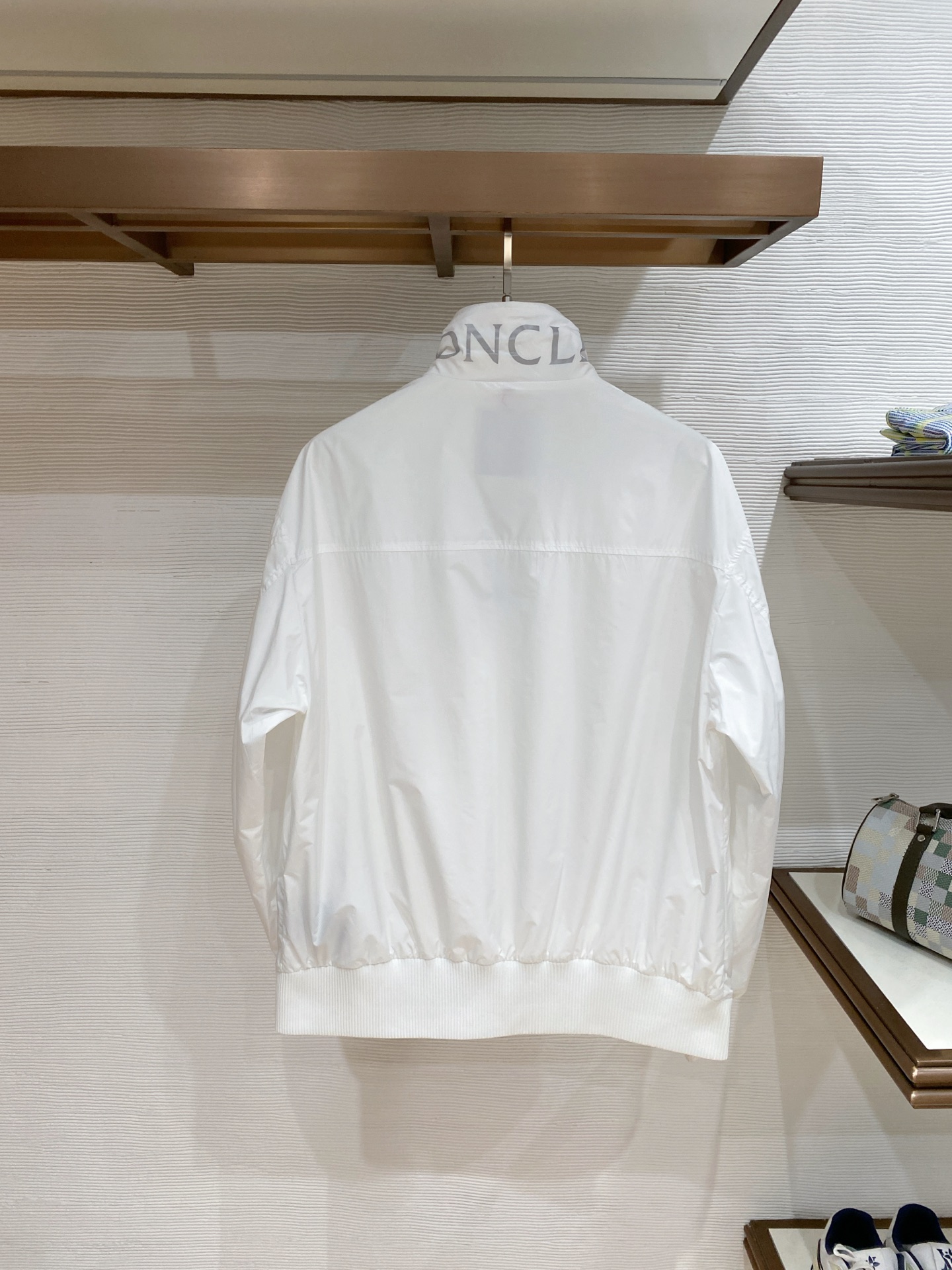 Momcler 蒙口 2026ss春季新款夹克外套全高端版本！高定专柜面料辅料，透气舒适度高，细节无可挑