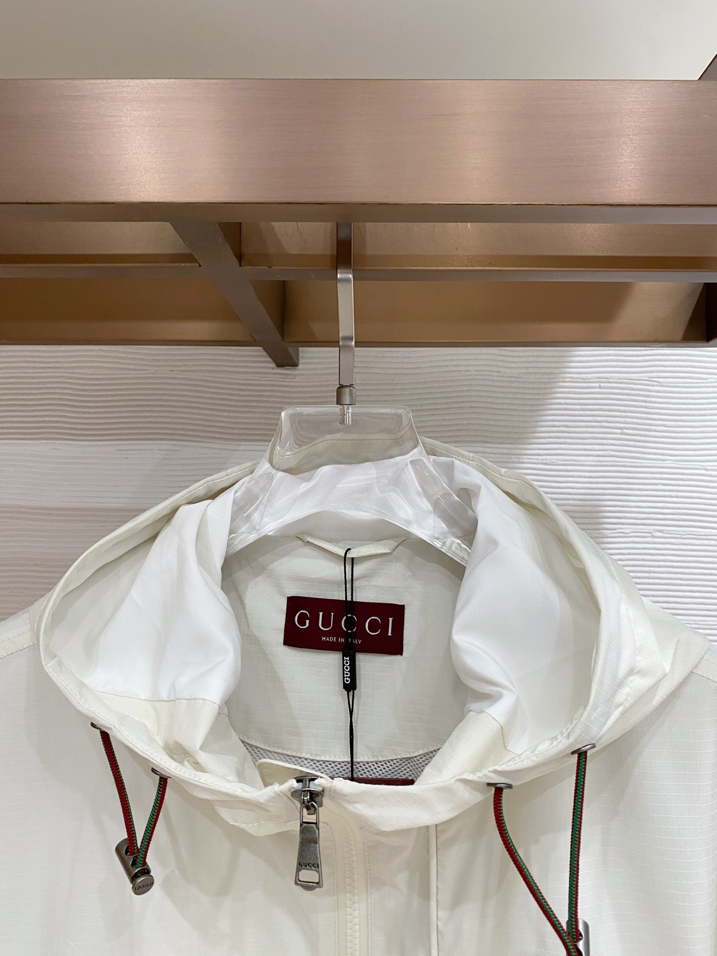 Gucci 古奇 2026ss春季新款连帽夹克外套全高端版本！高定专柜面料辅料，透气舒适度高，细节无可挑