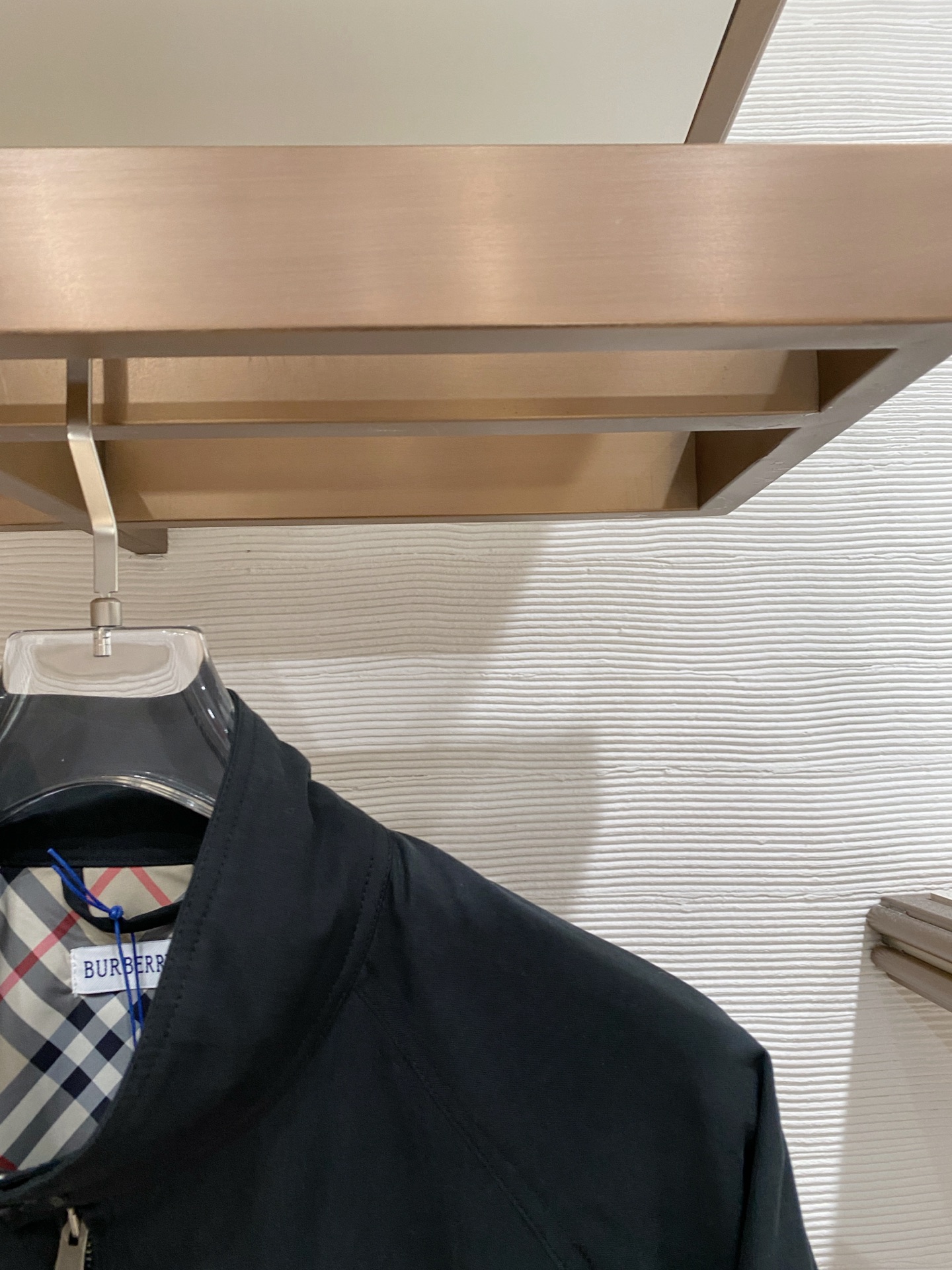 Burberry 巴宝莉 2026ss春季新款连帽夹克外套全高端版本！高定专柜面料辅料，透气舒适度高，细