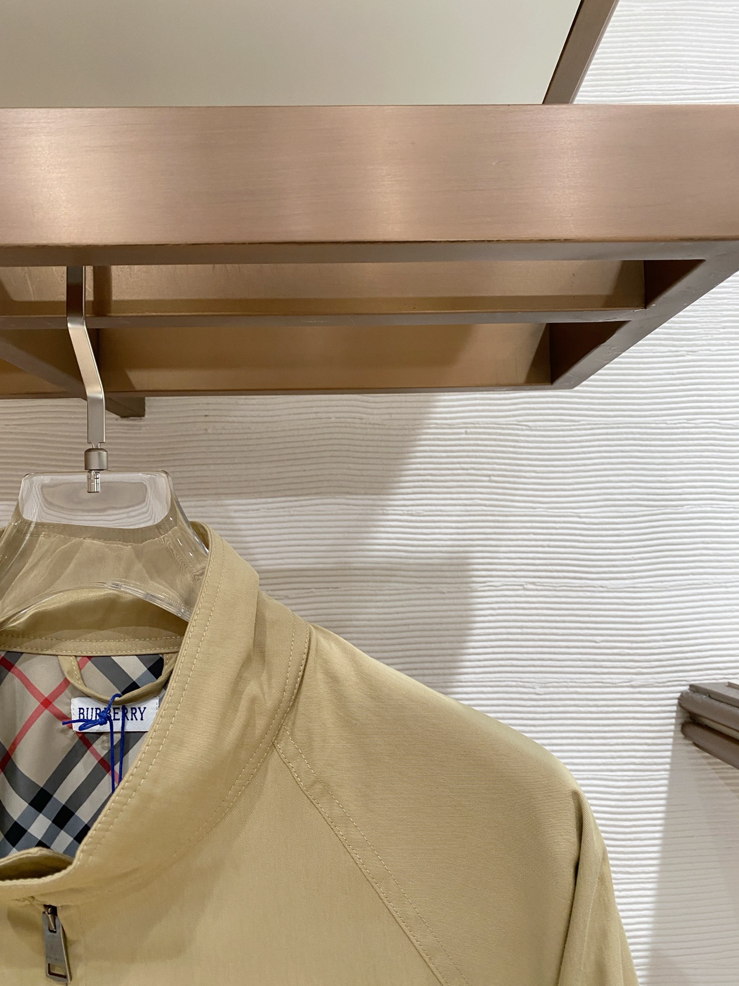 Burberry 巴宝莉 2026ss春季新款连帽夹克外套全高端版本！高定专柜面料辅料，透气舒适度高，细