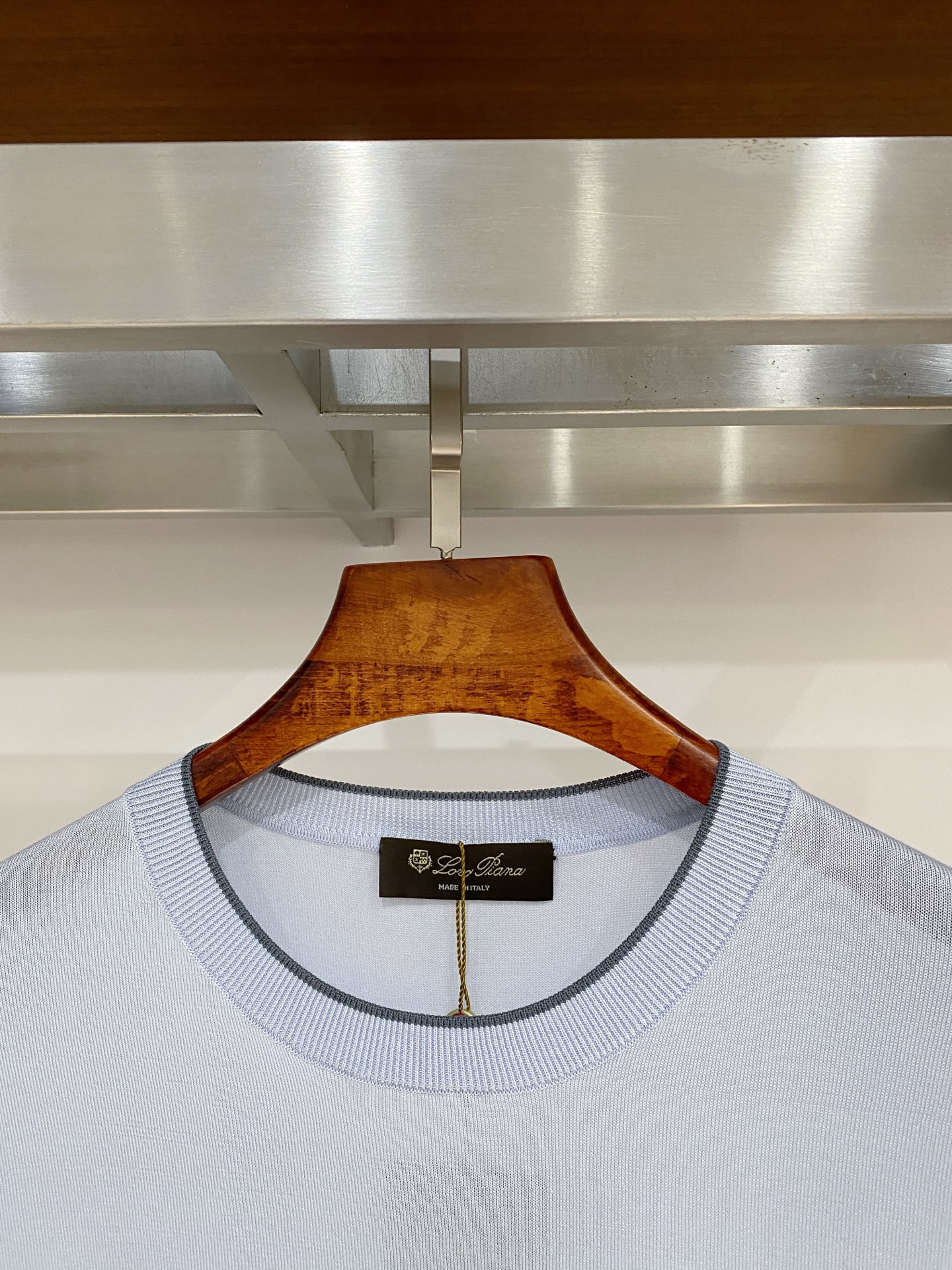 高级货>26新款(醋酸/天丝/桑蚕丝/混纺)专柜官网同步发售！辅料全部原版定制出品，贸易公司真品订单。高