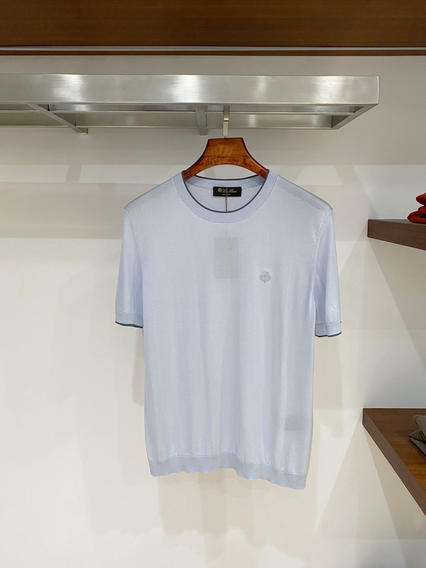 高级货>26新款(醋酸/天丝/桑蚕丝/混纺)专柜官网同步发售！辅料全部原版定制出品，贸易公司真品订单。高