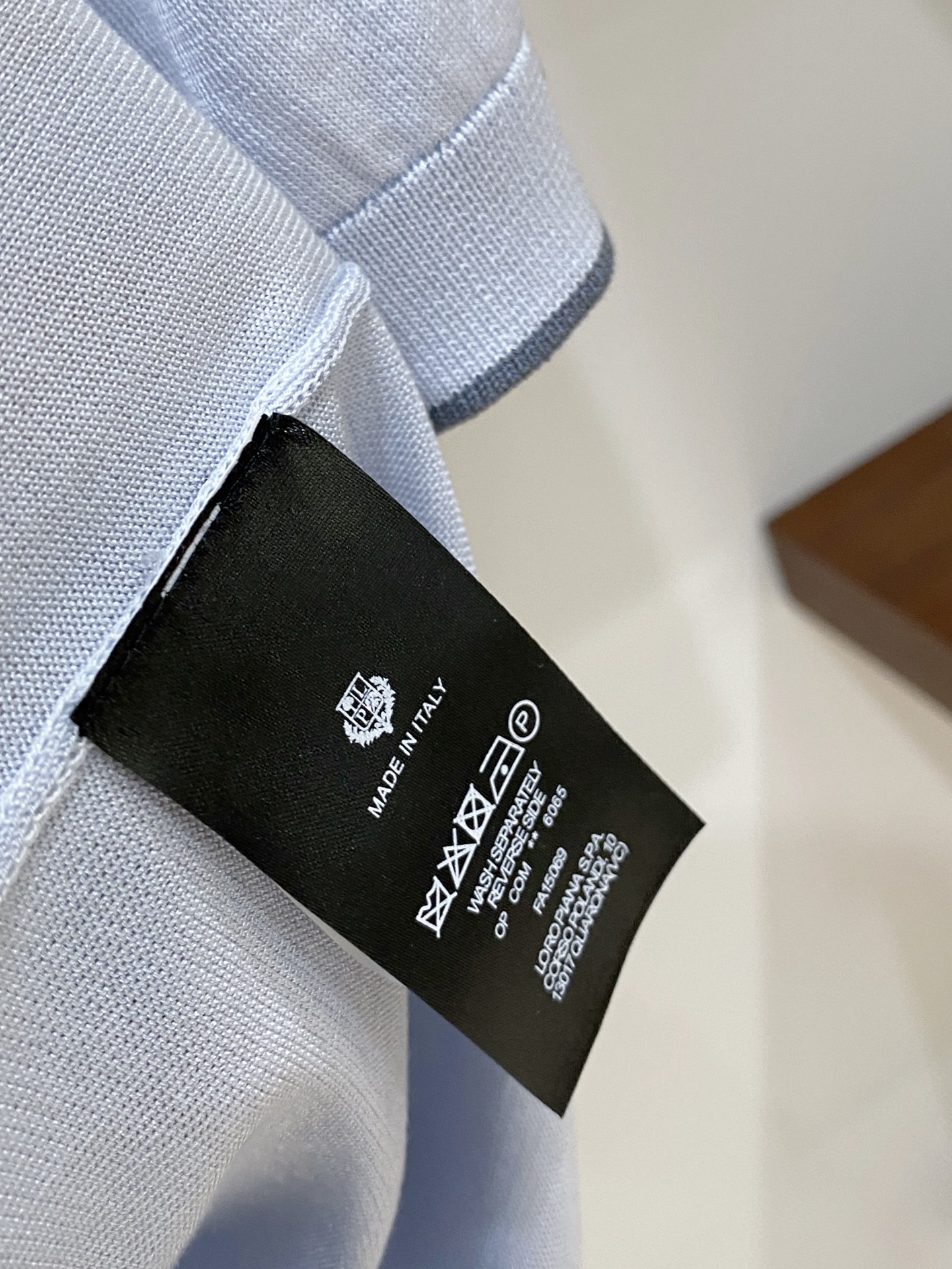 高级货>26新款(醋酸/天丝/桑蚕丝/混纺)专柜官网同步发售！辅料全部原版定制出品，贸易公司真品订单。高