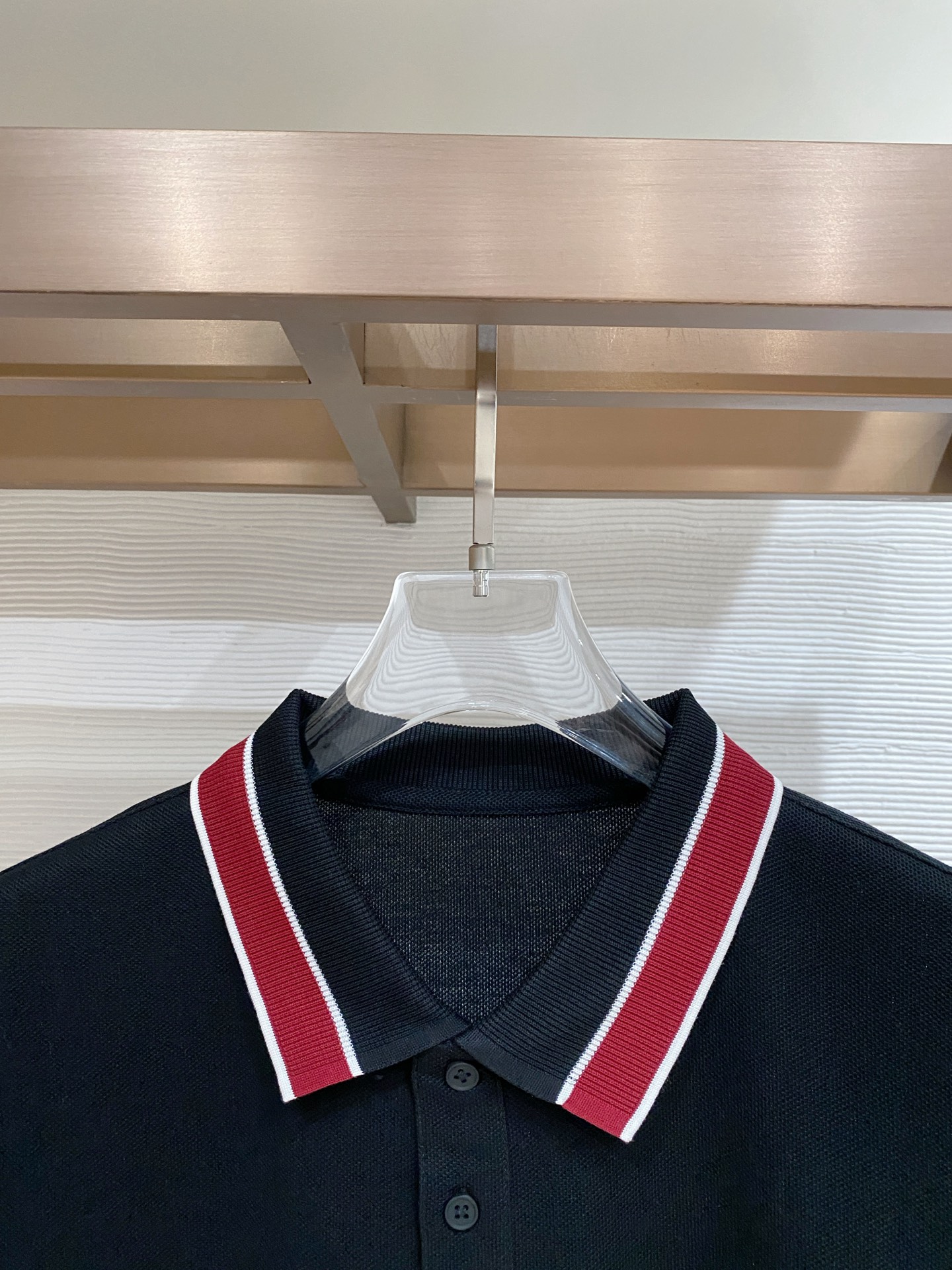 🌟 Mon# 26春夏 专属标识Polo衫短袖T恤 经典的翻领裁剪工艺从未停止.既不单调也不复杂,匠心之