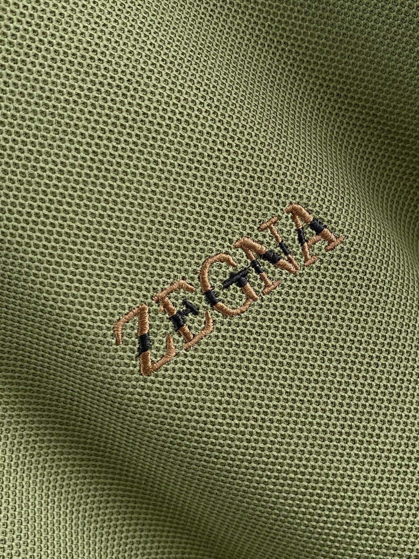 🌟 Zeg# 26春夏 专属标识Polo衫短袖T恤 经典的翻领裁剪工艺从未停止.既不单调也不复杂,匠心之