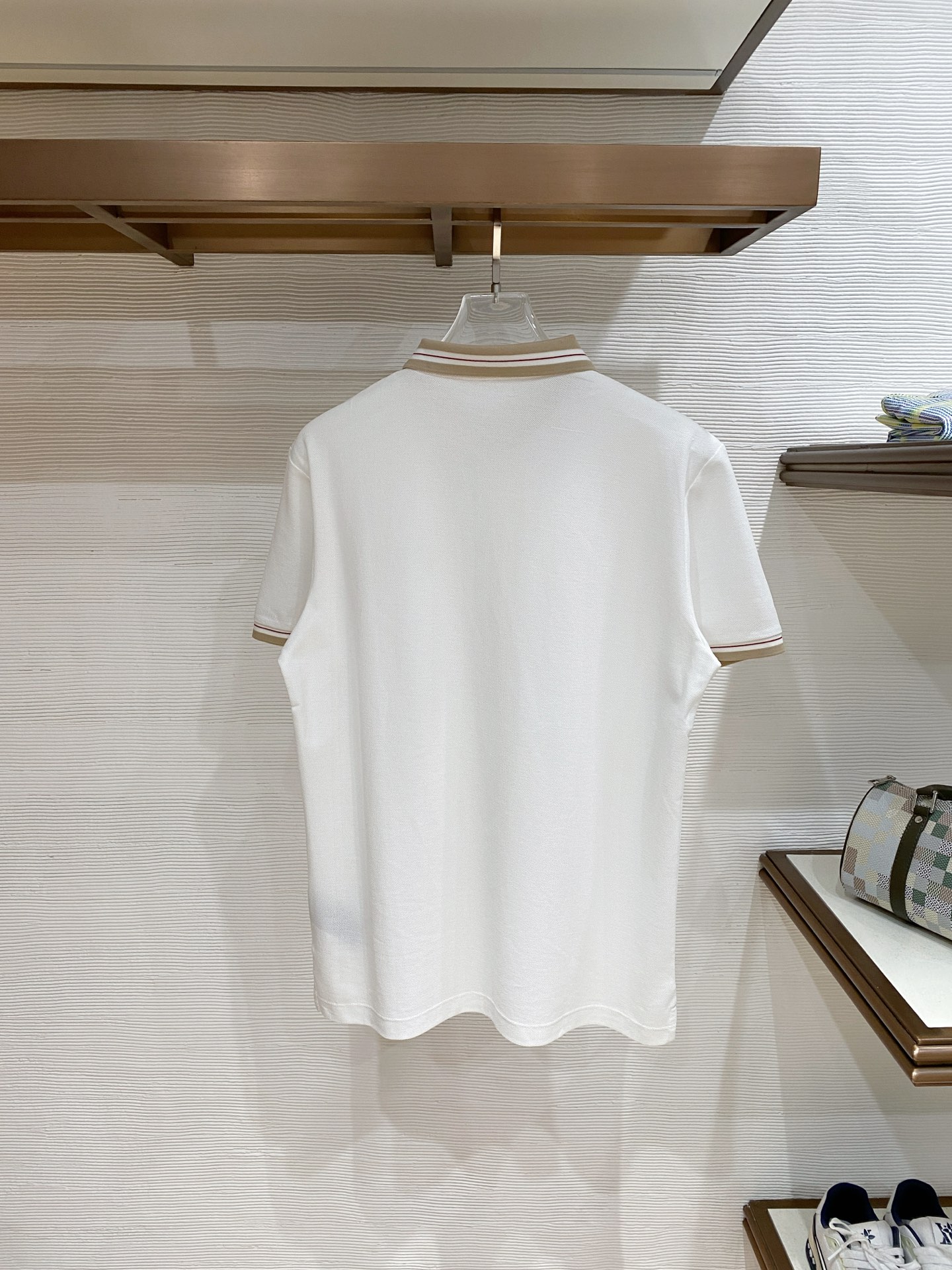 🌟 Loro piana# 26春夏 专属标识Polo衫短袖T恤 经典的翻领裁剪工艺从未停止.既不单调也