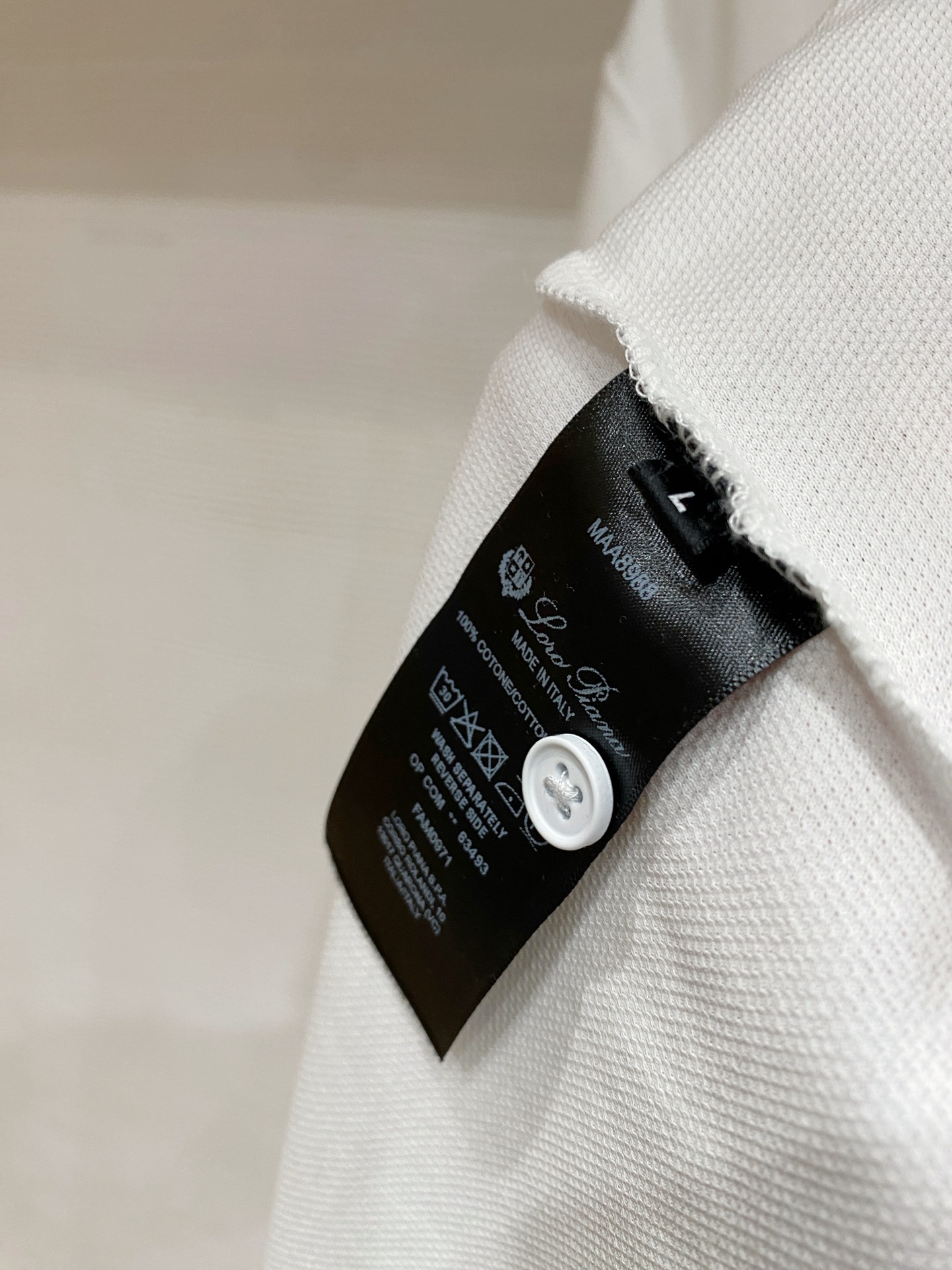 🌟 Loro piana# 26春夏 专属标识Polo衫短袖T恤 经典的翻领裁剪工艺从未停止.既不单调也