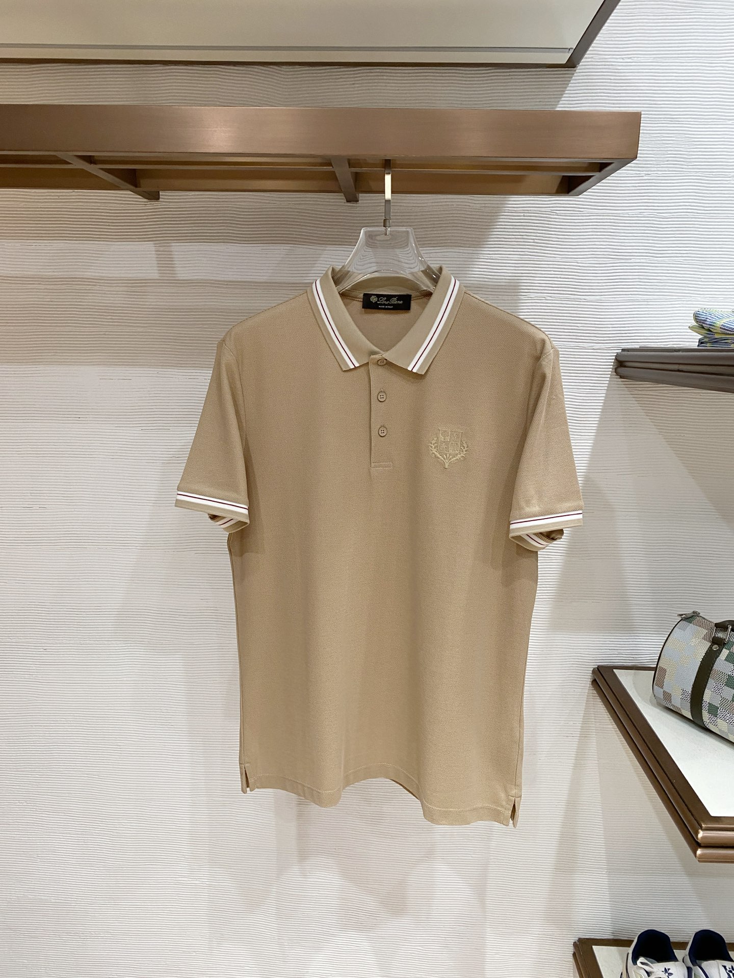 🌟 Loro piana# 26春夏 专属标识Polo衫短袖T恤 经典的翻领裁剪工艺从未停止.既不单调也